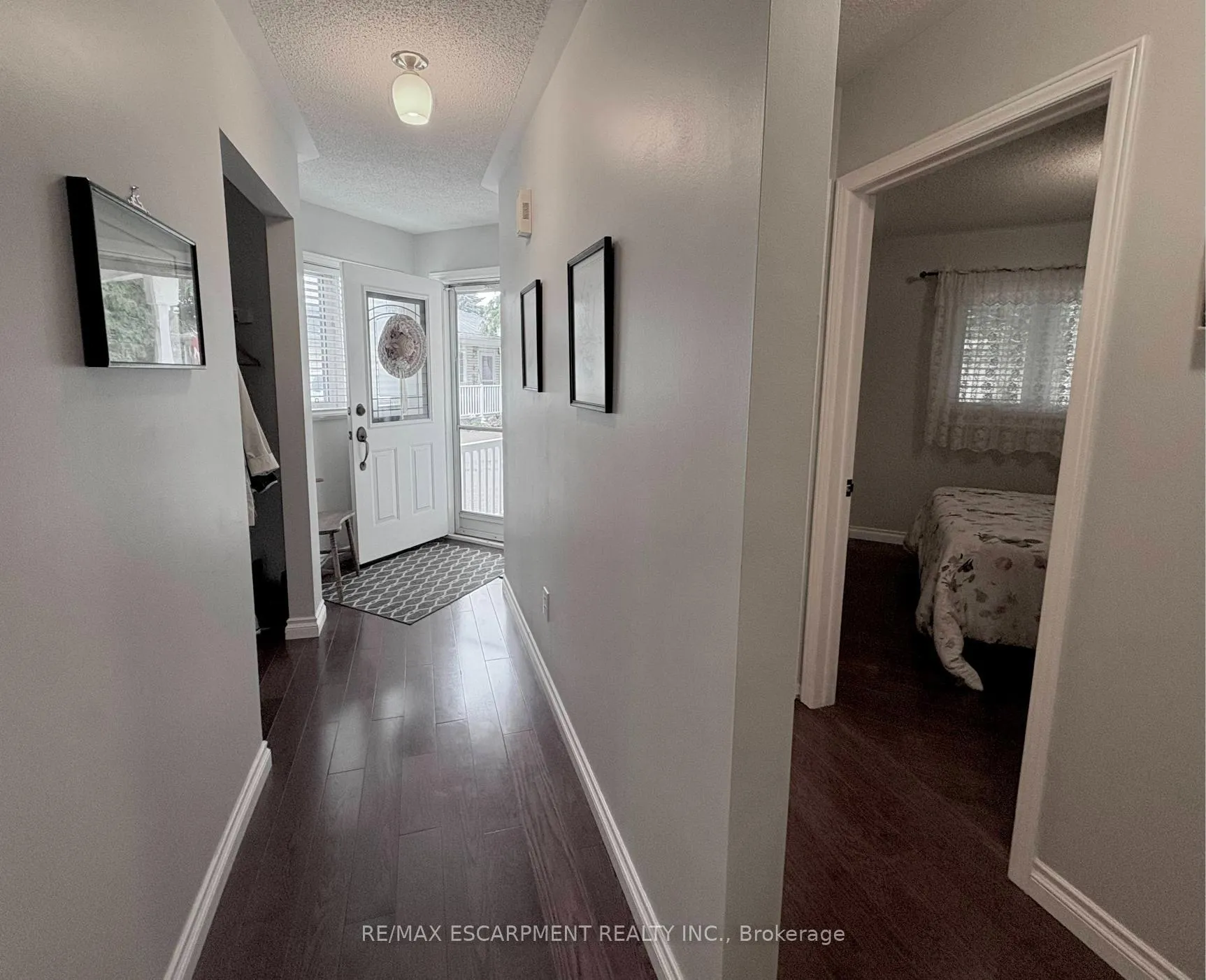 Photo 13 of 227 Silverbirch Boulevard, Hamilton, Rural Glanbrook — HOMEH