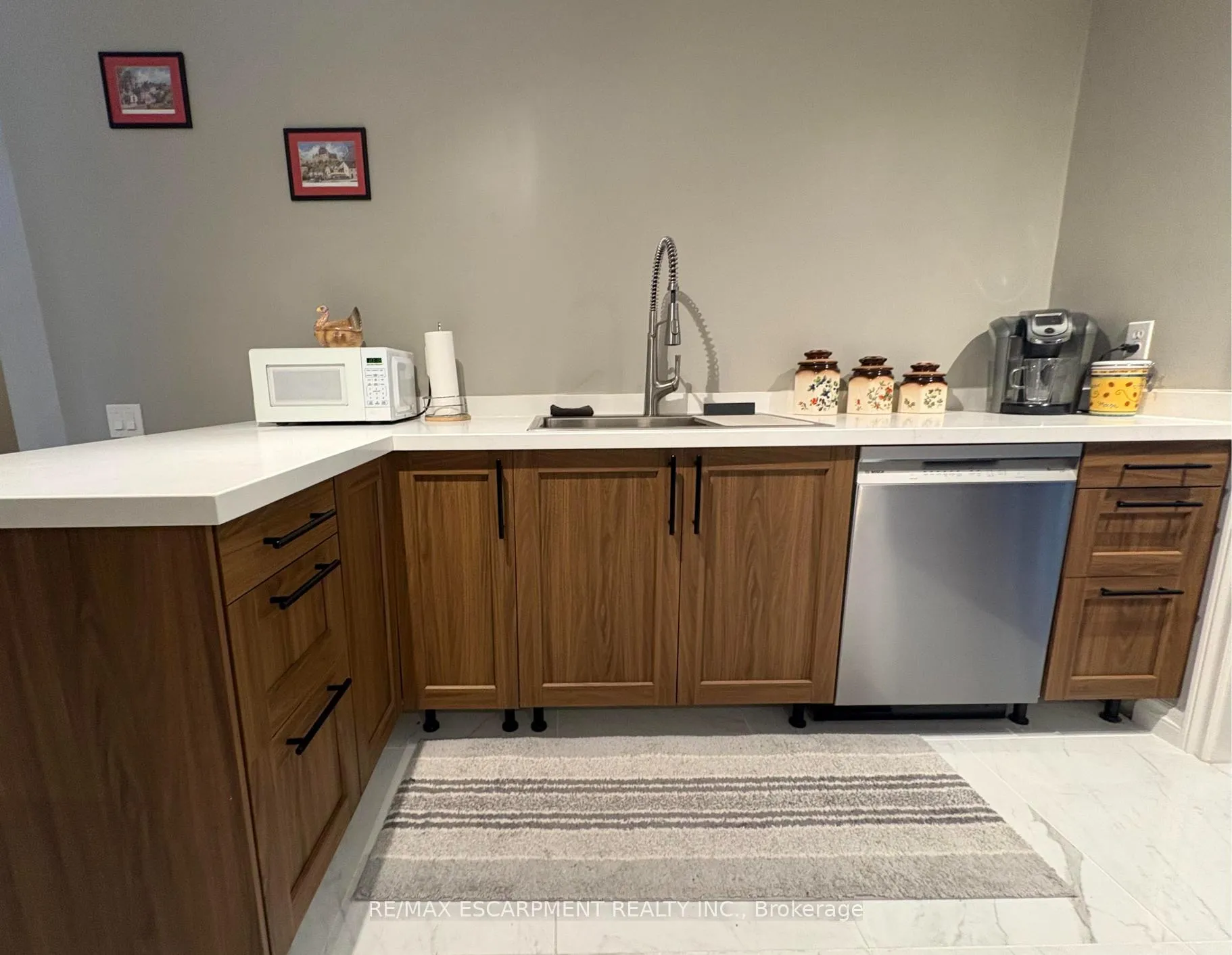 Photo 23 of 227 Silverbirch Boulevard, Hamilton, Rural Glanbrook — HOMEH