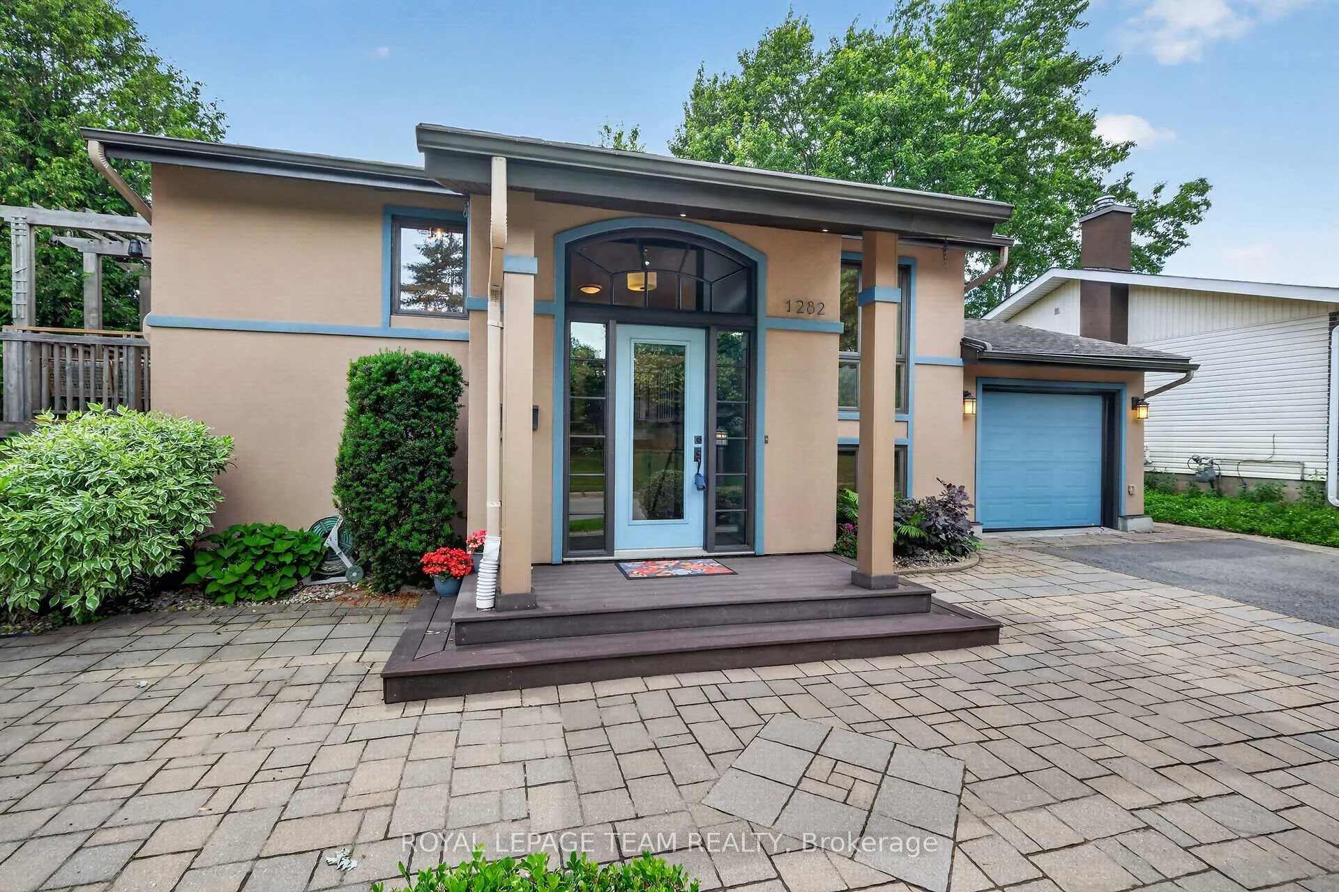 Photo 2 of 1282 Alloway Crescent, Ottawa, Carson Grove — HOMEH