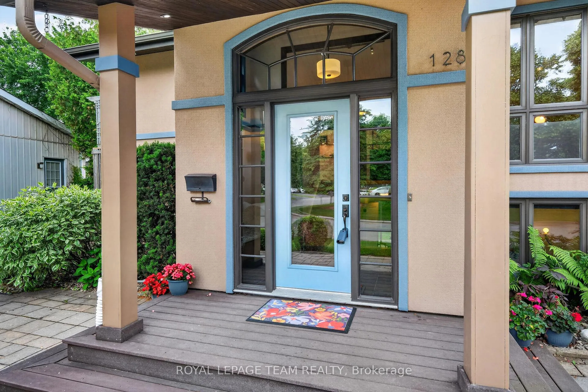 Photo 3 of 1282 Alloway Crescent, Ottawa, Carson Grove — HOMEH
