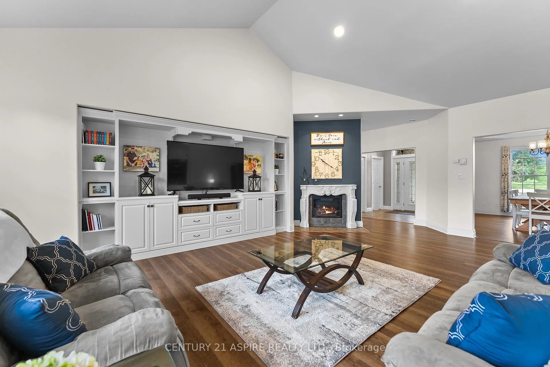 Photo 10 of 6969 60 Highway, North Algona Wilberforce, North Algona/Wilberforce Twp — HOMEH