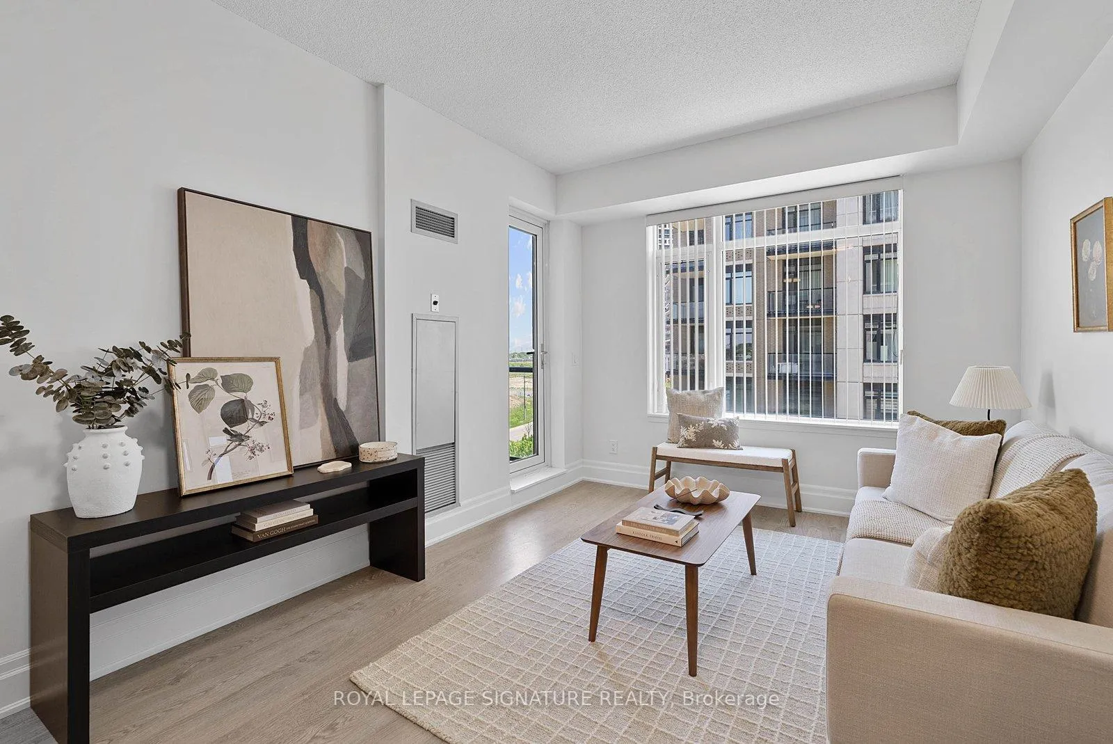 Photo 17 of Unit 412, 131 Upper Duke Crescent, Markham, Unionville — HOMEH