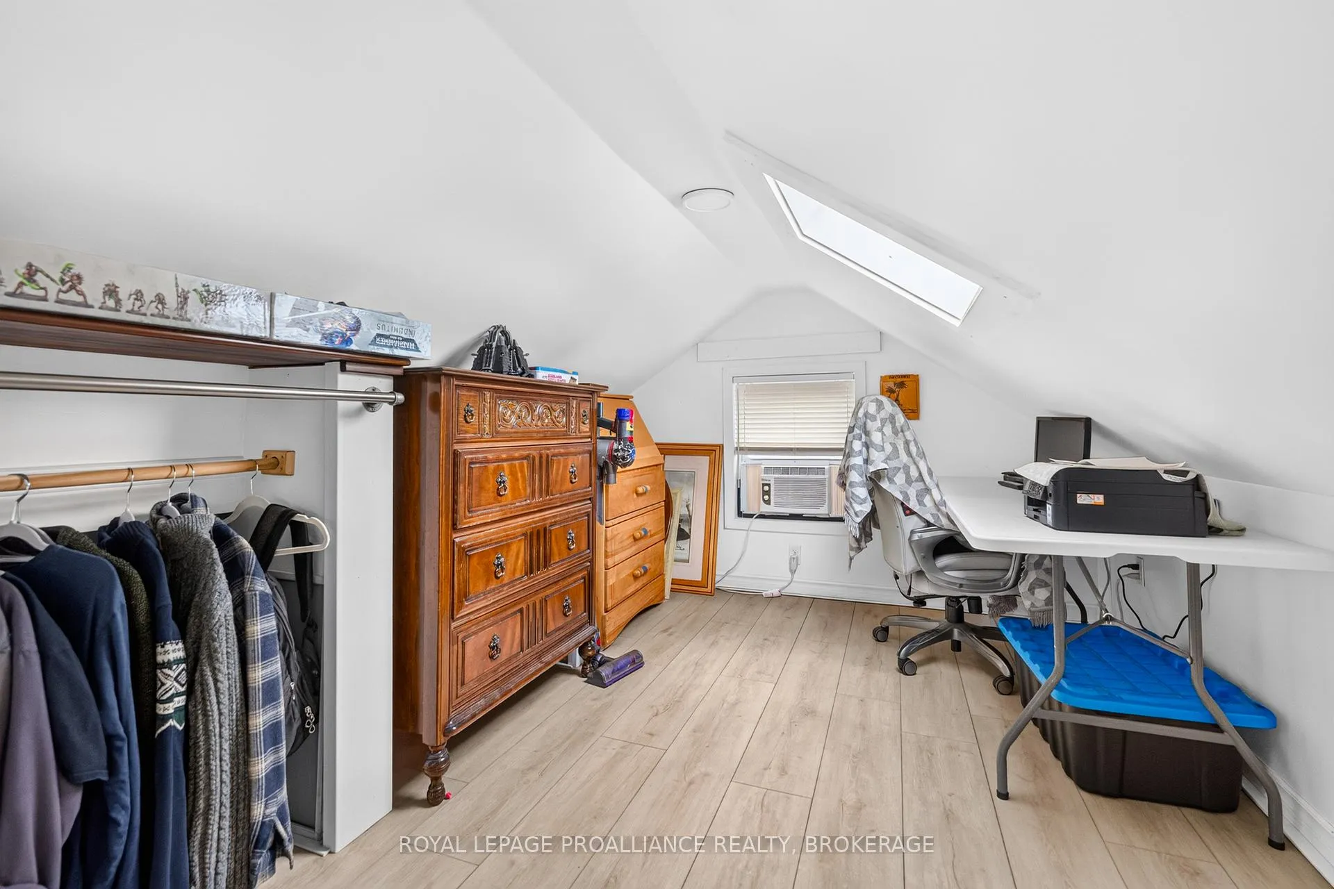 Photo 18 of 356 Elliott Avenue, Kingston, East of Sir John A. Blvd — HOMEH