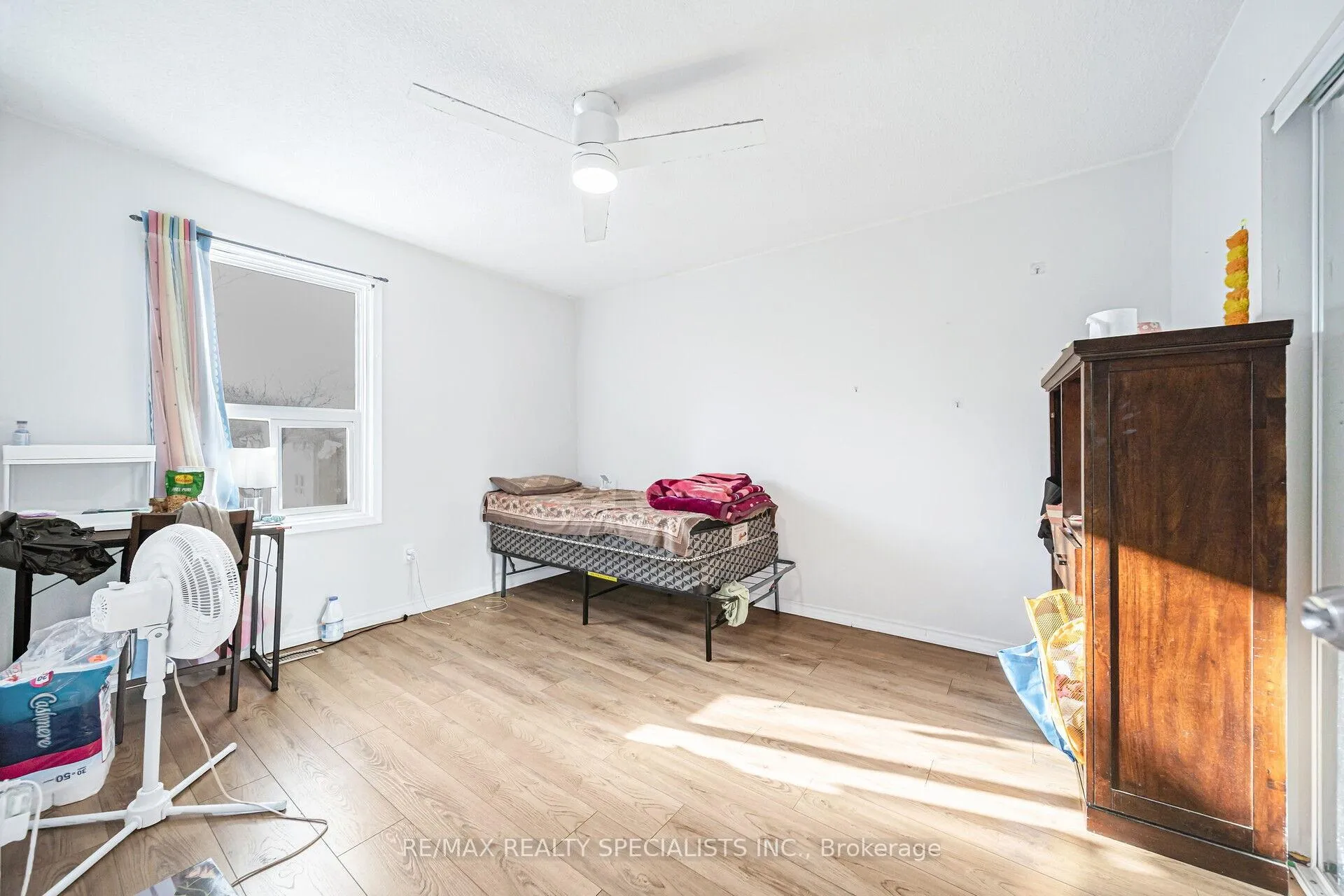 Photo 17 of 66 Enmount Drive, Brampton, Southgate — HOMEH