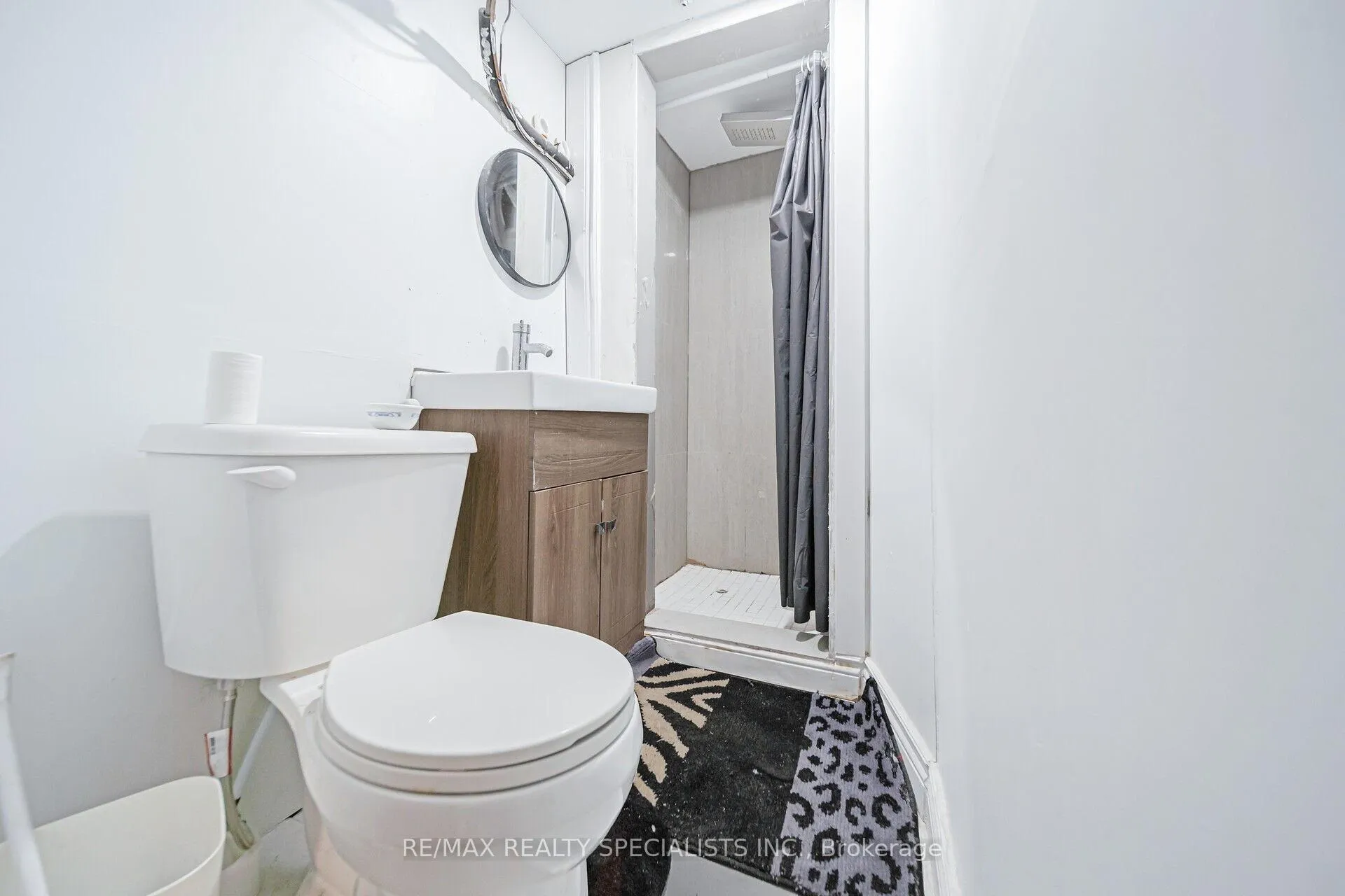Photo 20 of 66 Enmount Drive, Brampton, Southgate — HOMEH