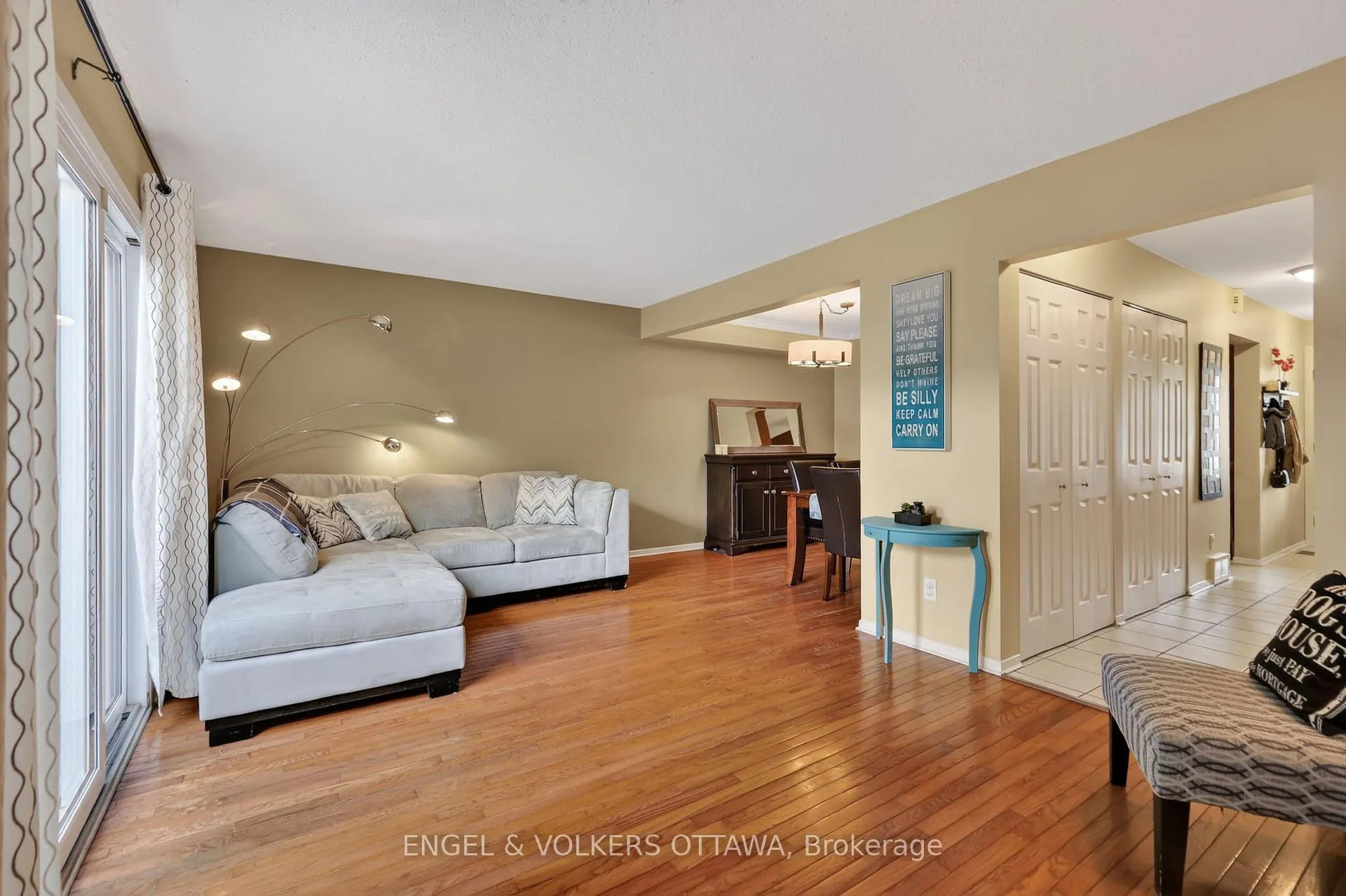 Photo 9 of 6269 Paddler Way, Ottawa, Hiawatha Park/Convent Glen — HOMEH