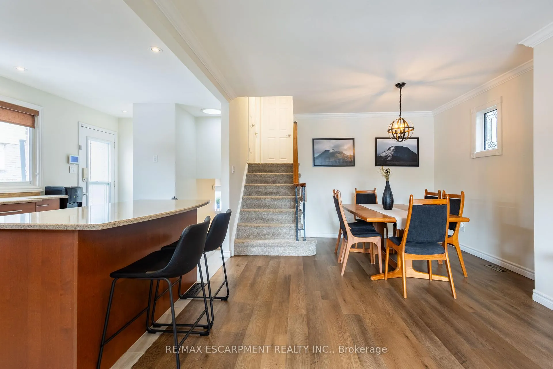 Photo 15 of 72 Athenia Drive, Hamilton, Stoney Creek Mountain — HOMEH