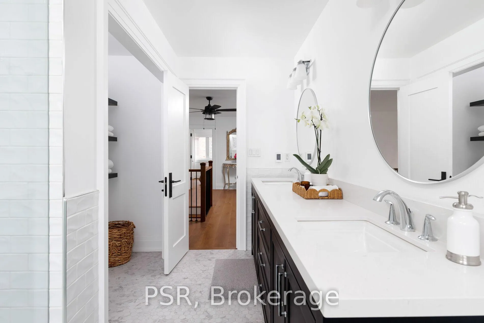 Photo 28 of 2040 Bingley Crescent, Oakville, Bronte Creek — HOMEH