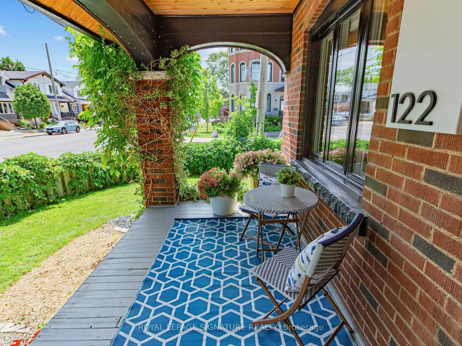Photo 4 of 122 Donlands Avenue, Toronto, Danforth Village-East York — HOMEH
