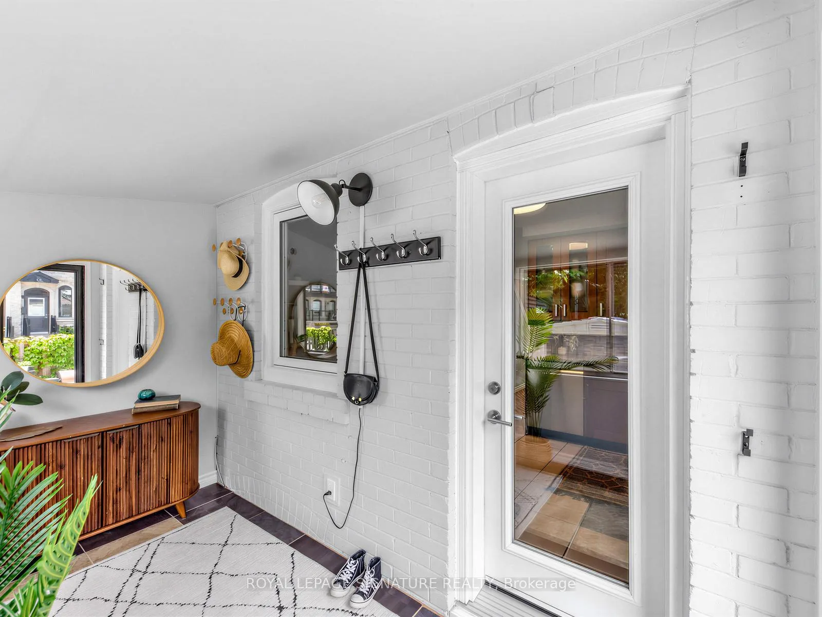 Photo 31 of 122 Donlands Avenue, Toronto, Danforth Village-East York — HOMEH