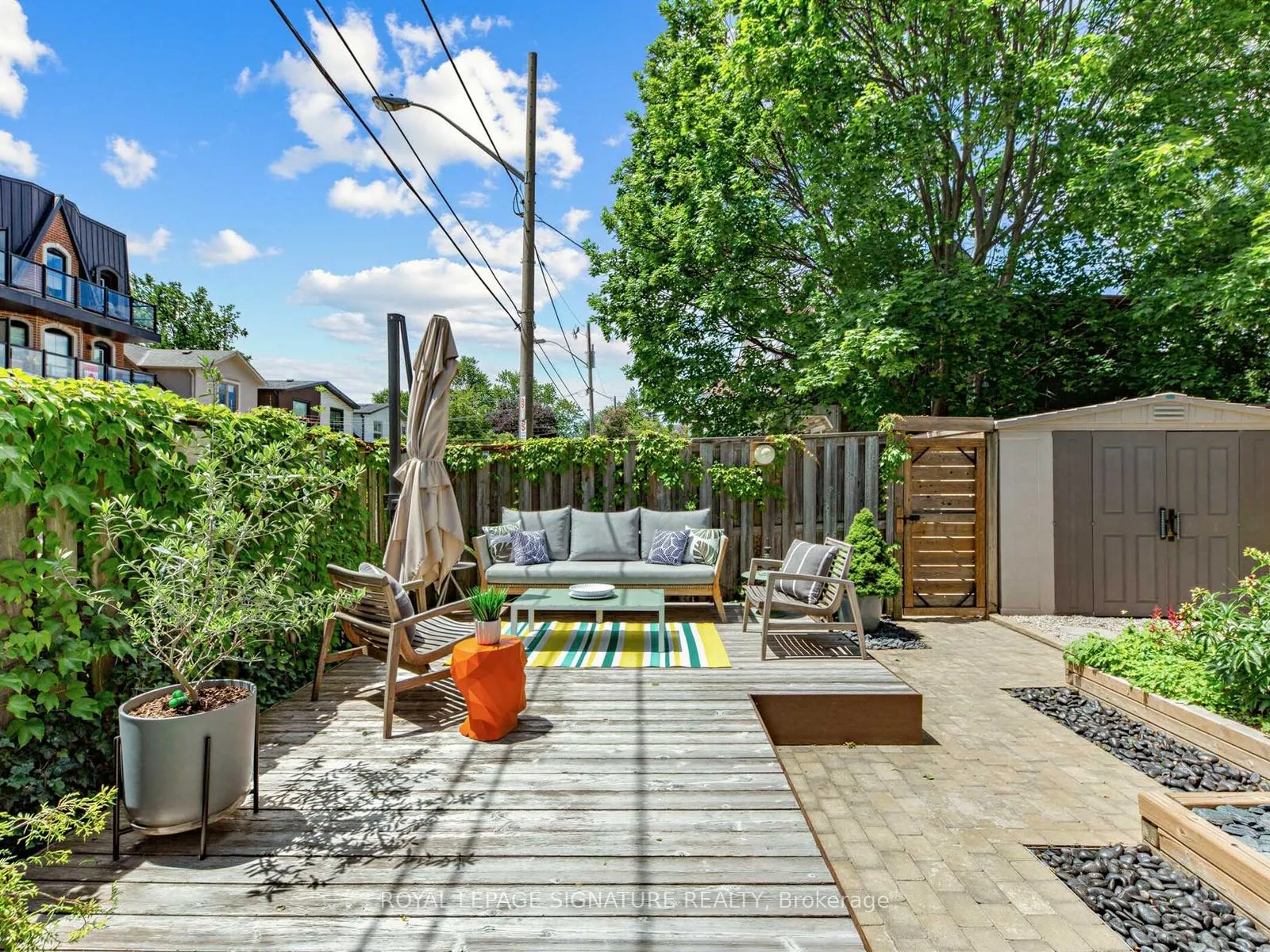 Photo 38 of 122 Donlands Avenue, Toronto, Danforth Village-East York — HOMEH