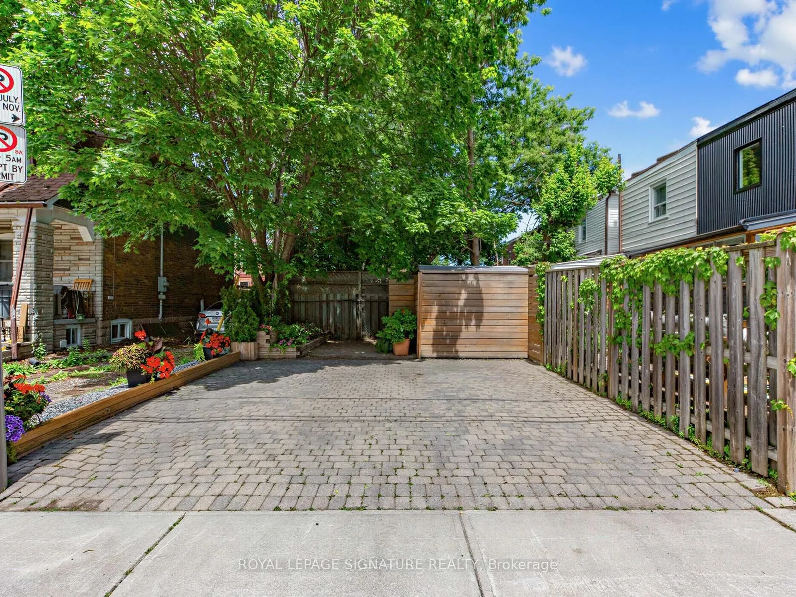 Photo 45 of 122 Donlands Avenue, Toronto, Danforth Village-East York — HOMEH