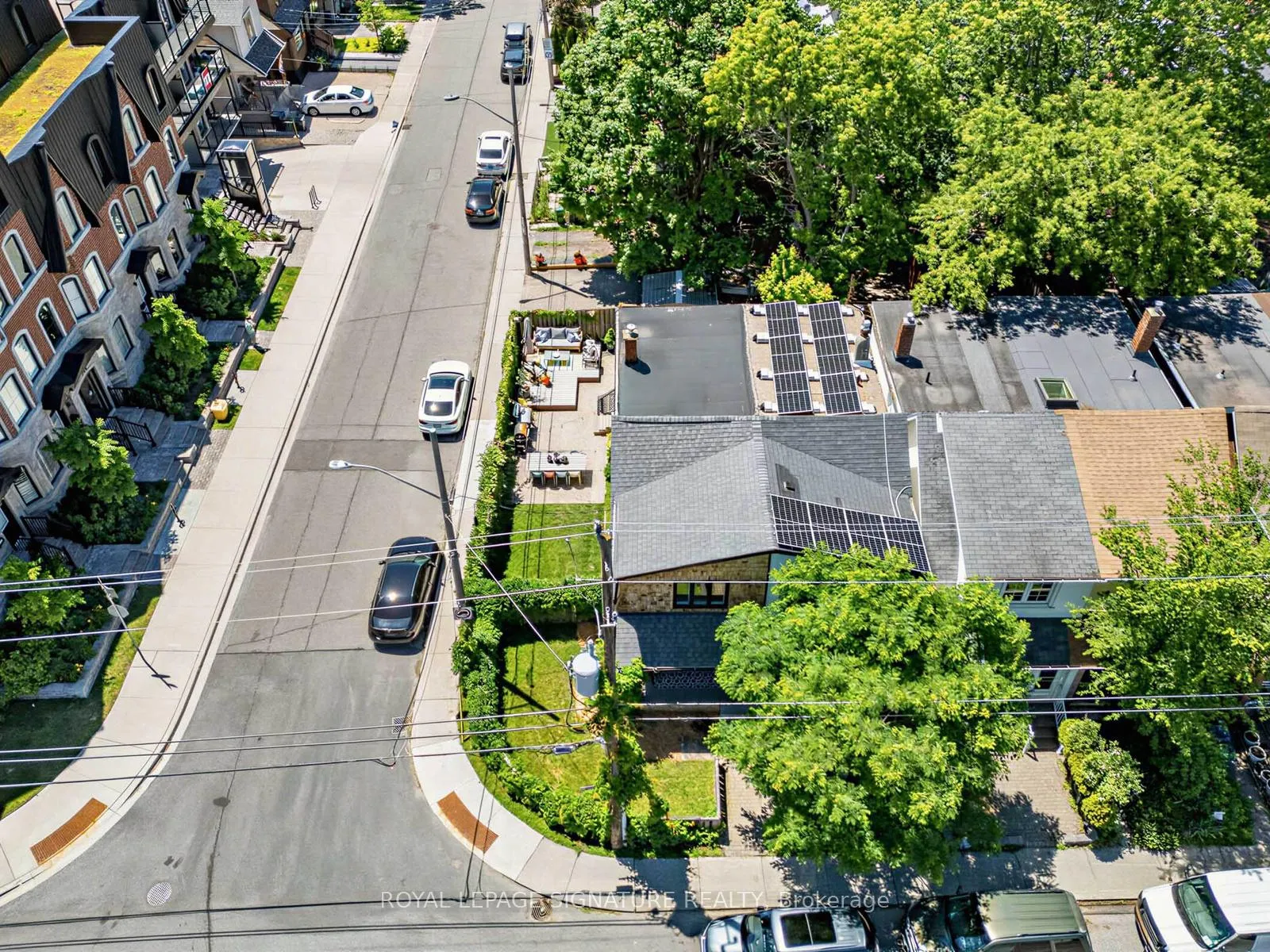 Photo 48 of 122 Donlands Avenue, Toronto, Danforth Village-East York — HOMEH