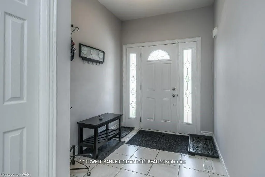 Photo 2 of 235 Birkinshaw Road, Cambridge, Christopher-Champlain — HOMEH