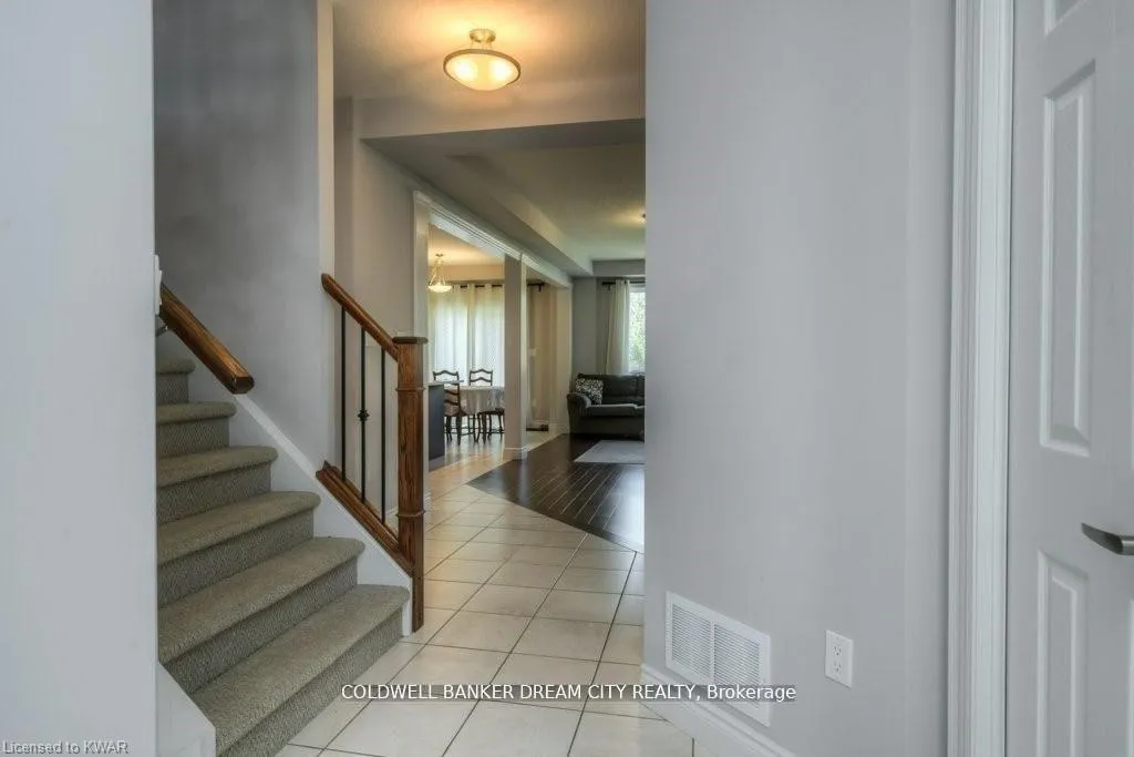Photo 4 of 235 Birkinshaw Road, Cambridge, Christopher-Champlain — HOMEH