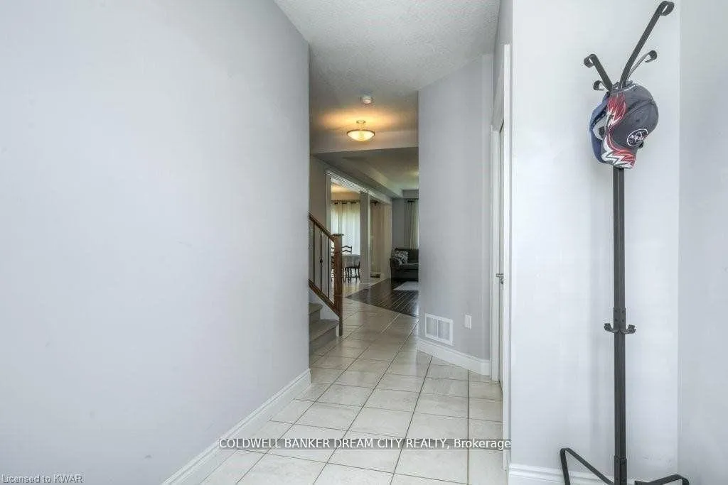 Photo 5 of 235 Birkinshaw Road, Cambridge, Christopher-Champlain — HOMEH