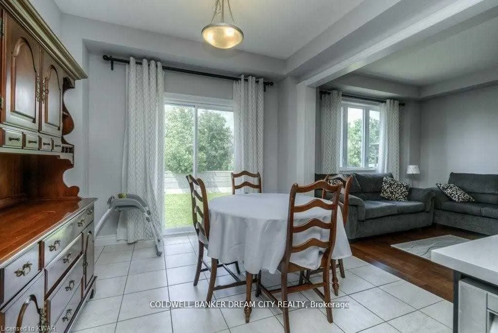Photo 12 of 235 Birkinshaw Road, Cambridge, Christopher-Champlain — HOMEH