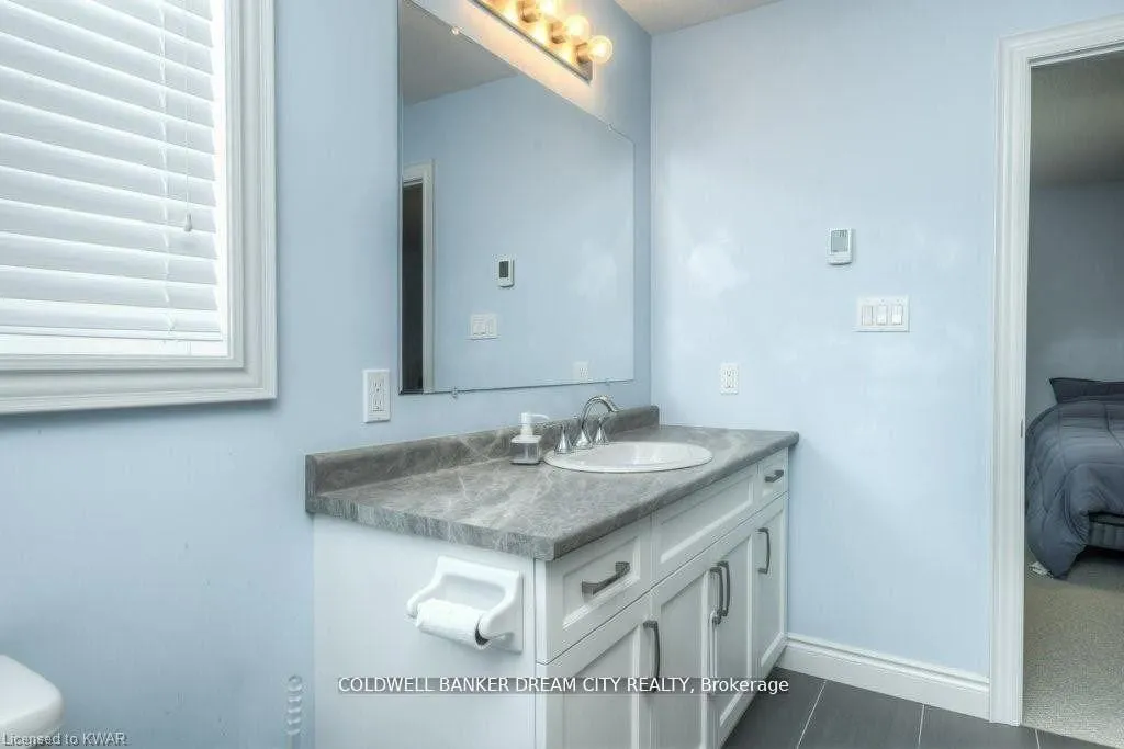 Photo 15 of 235 Birkinshaw Road, Cambridge, Christopher-Champlain — HOMEH