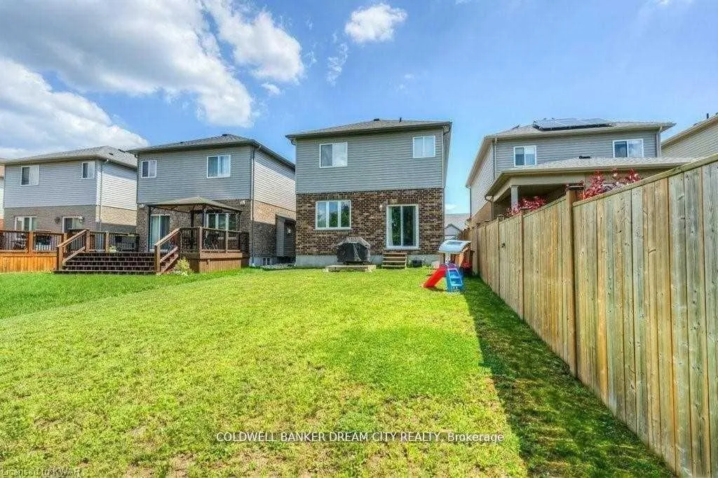 Photo 23 of 235 Birkinshaw Road, Cambridge, Christopher-Champlain — HOMEH