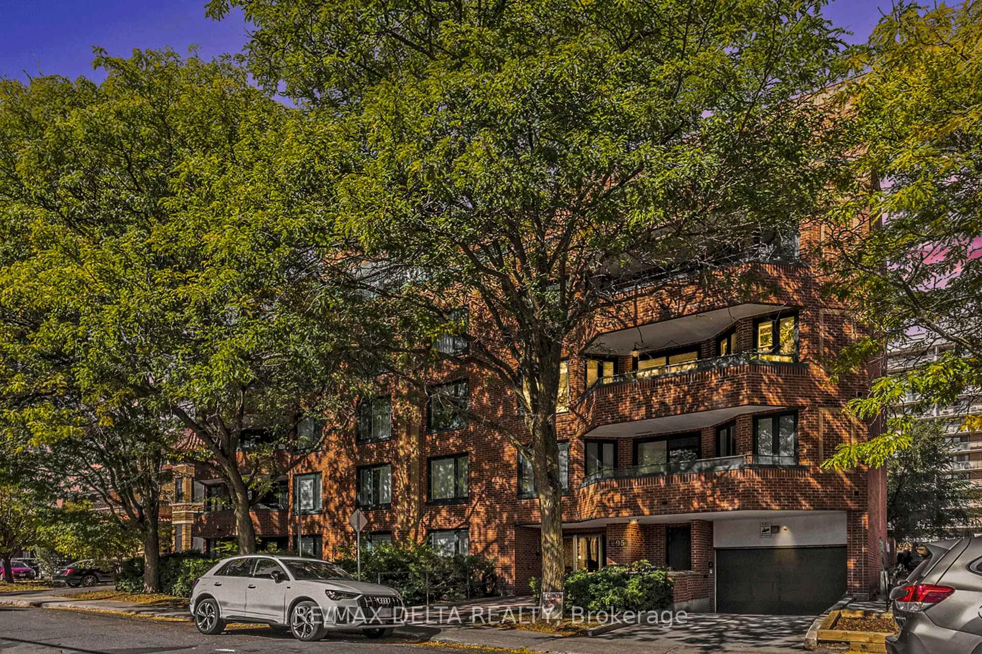 Front of Unit 304, 295 Gilmour Street