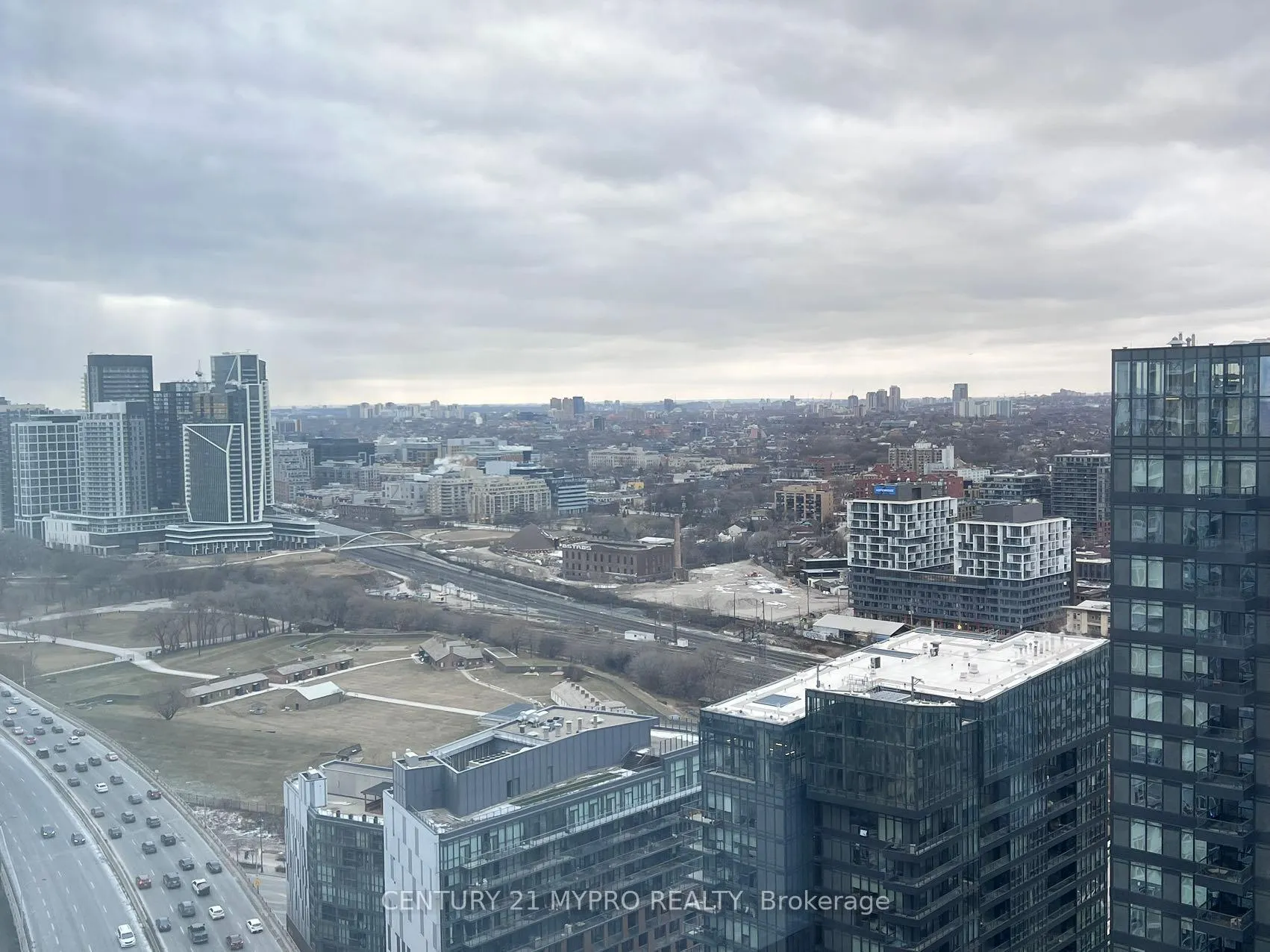 Photo 12 of Unit 3710, 17 Bathurst Street, Toronto, Waterfront Communities — HOMEH