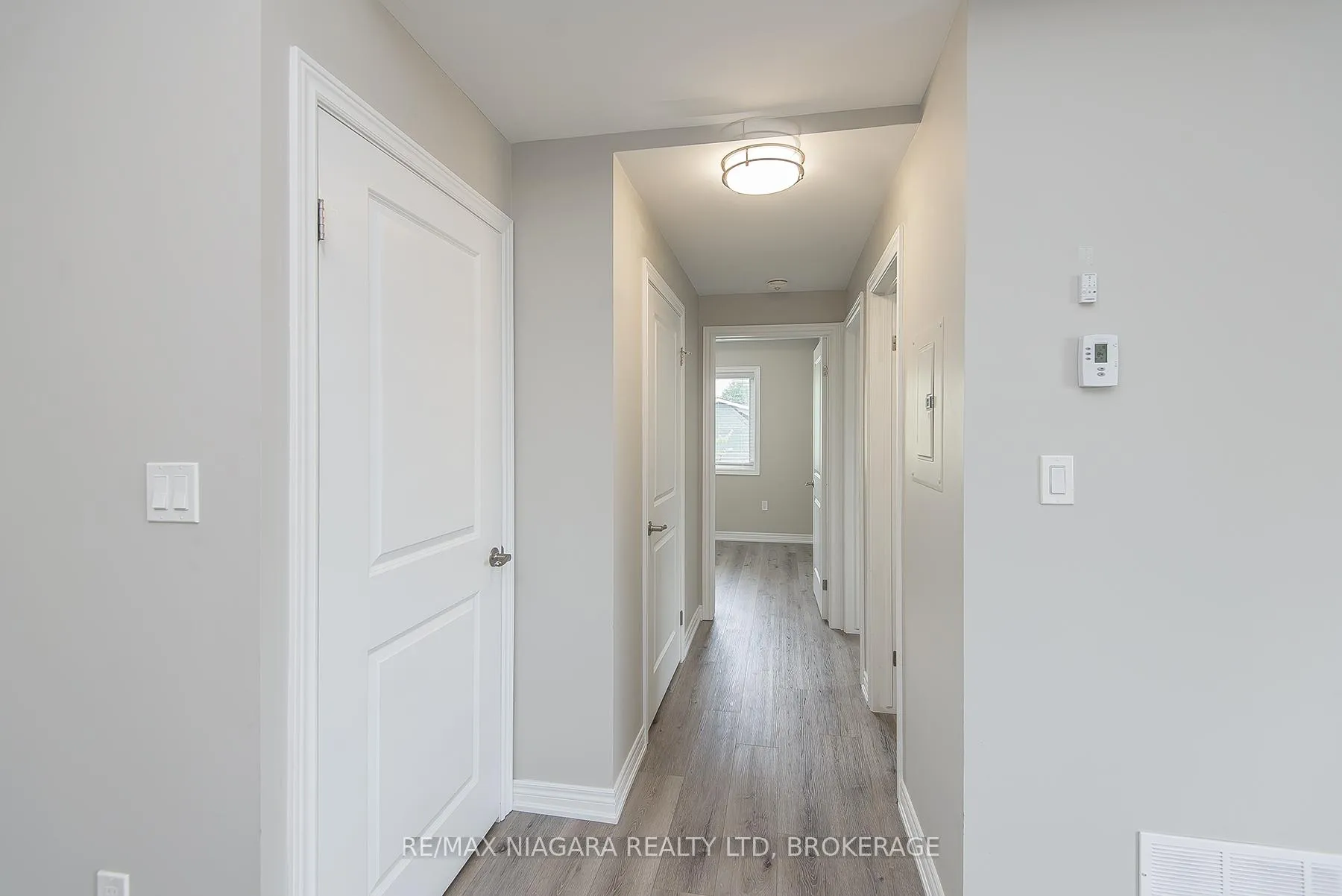 Photo 6 of 29 Afton Avenue, Welland, Lincoln/Crowland — HOMEH