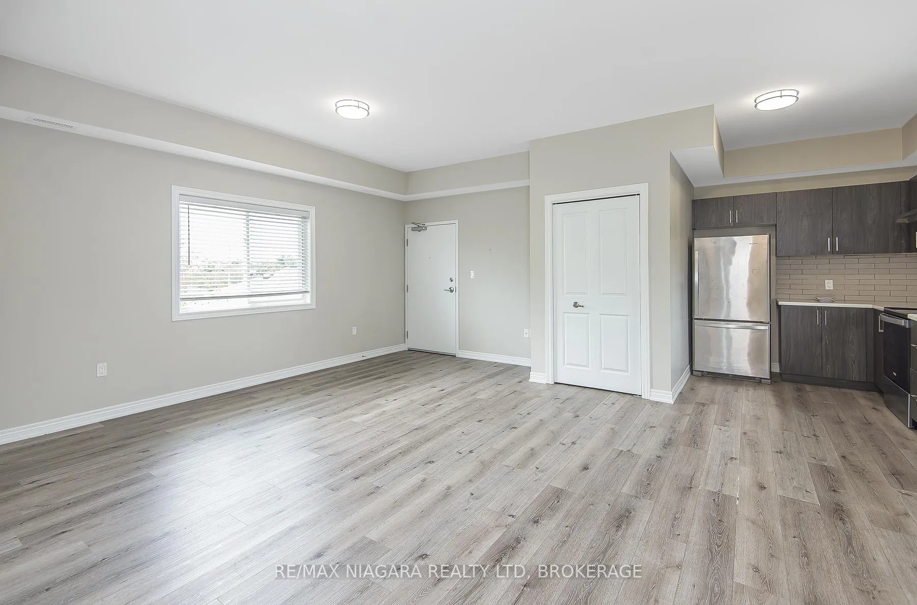 Photo 8 of 29 Afton Avenue, Welland, Lincoln/Crowland — HOMEH