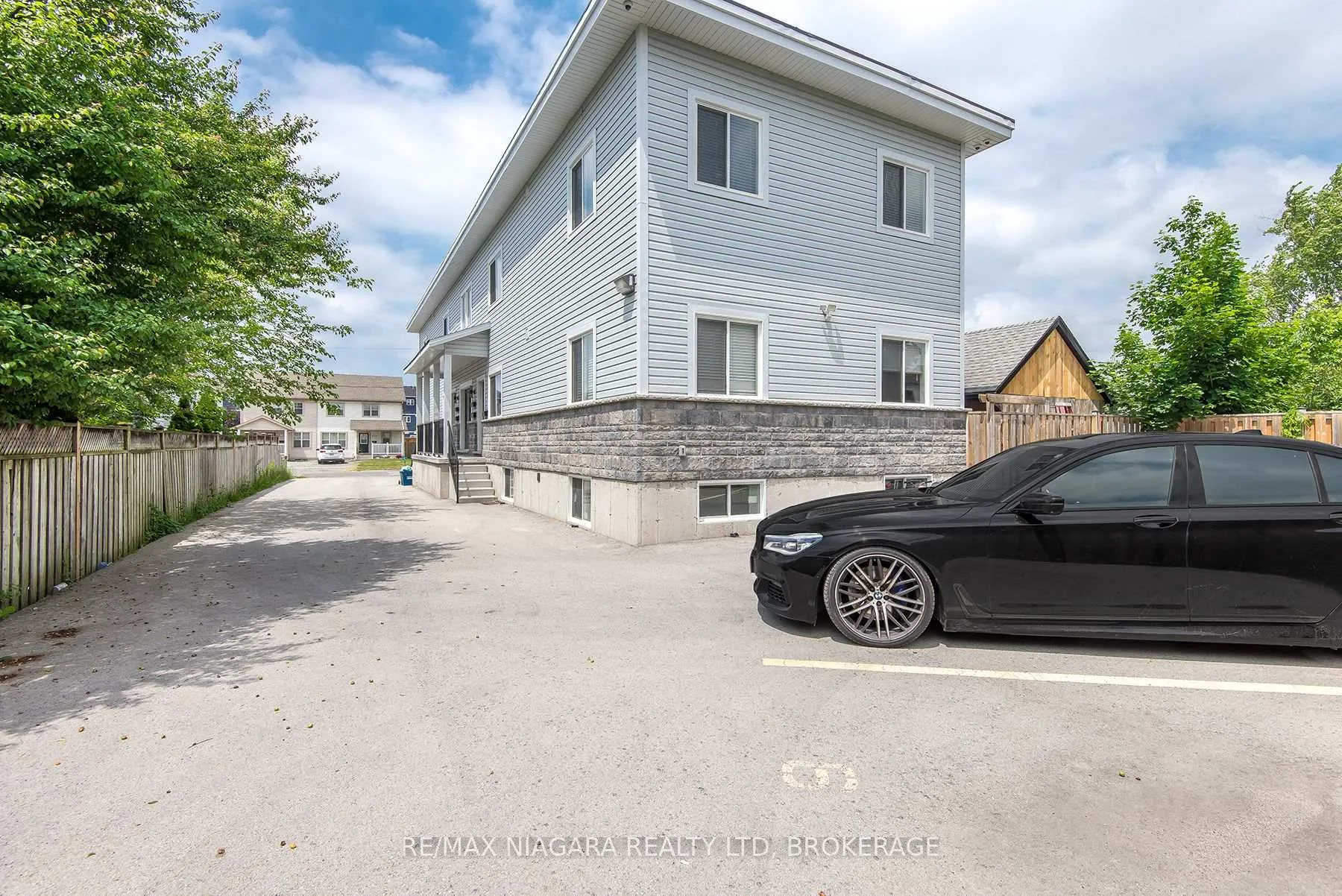 Photo 9 of 29 Afton Avenue, Welland, Lincoln/Crowland — HOMEH