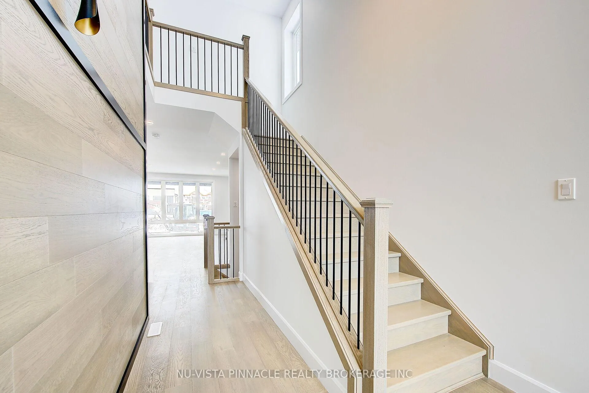 Photo 5 of 4332 Green Bend, London, South V — HOMEH