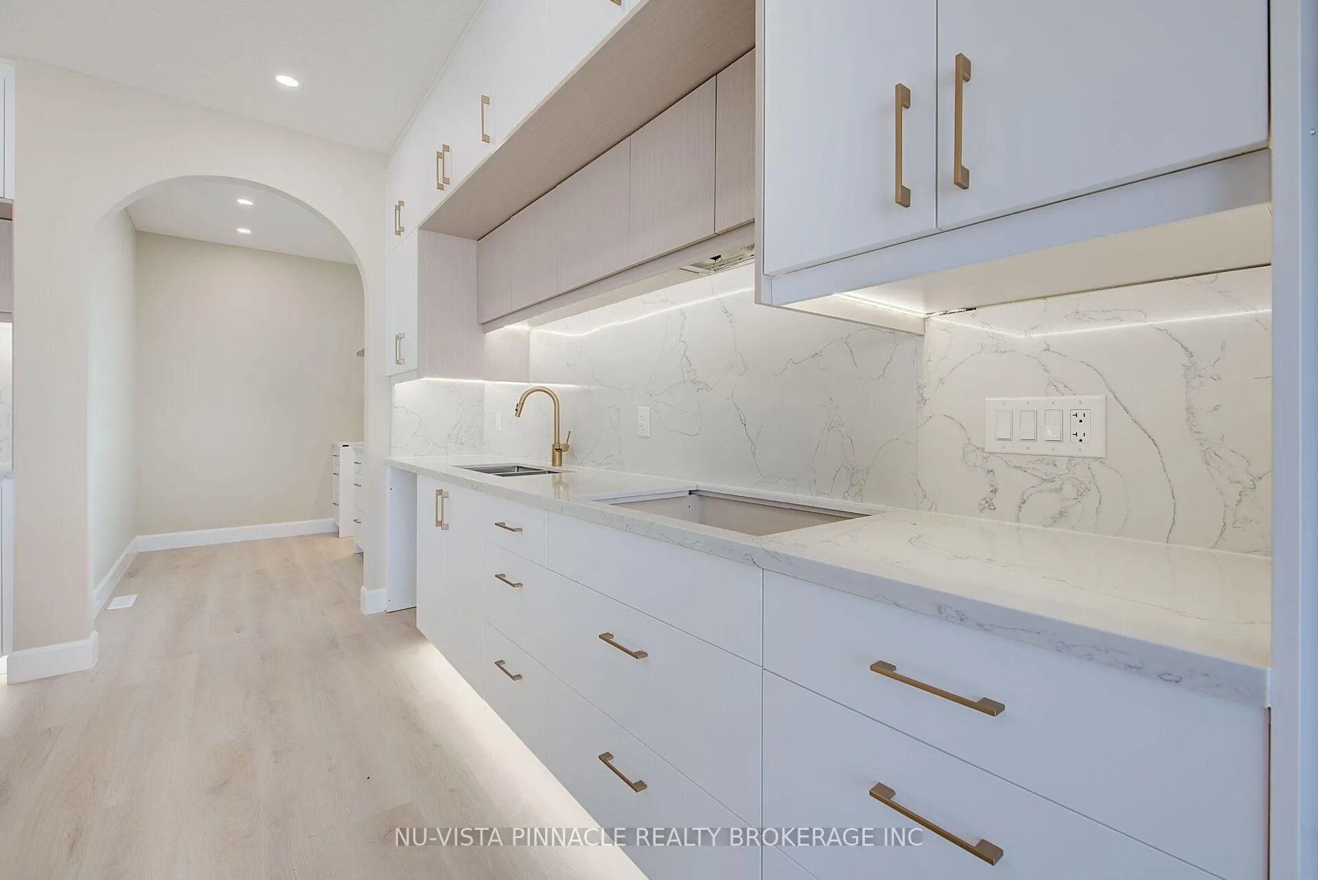 Photo 8 of 4332 Green Bend, London, South V — HOMEH