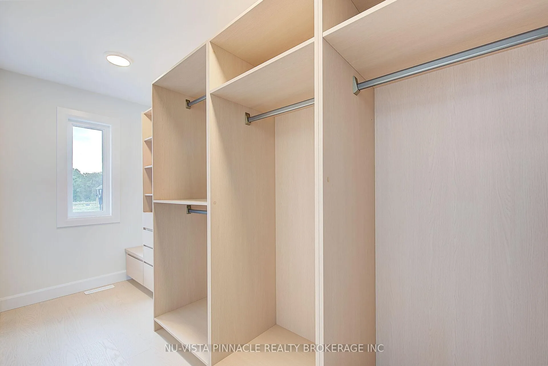 Photo 20 of 4332 Green Bend, London, South V — HOMEH