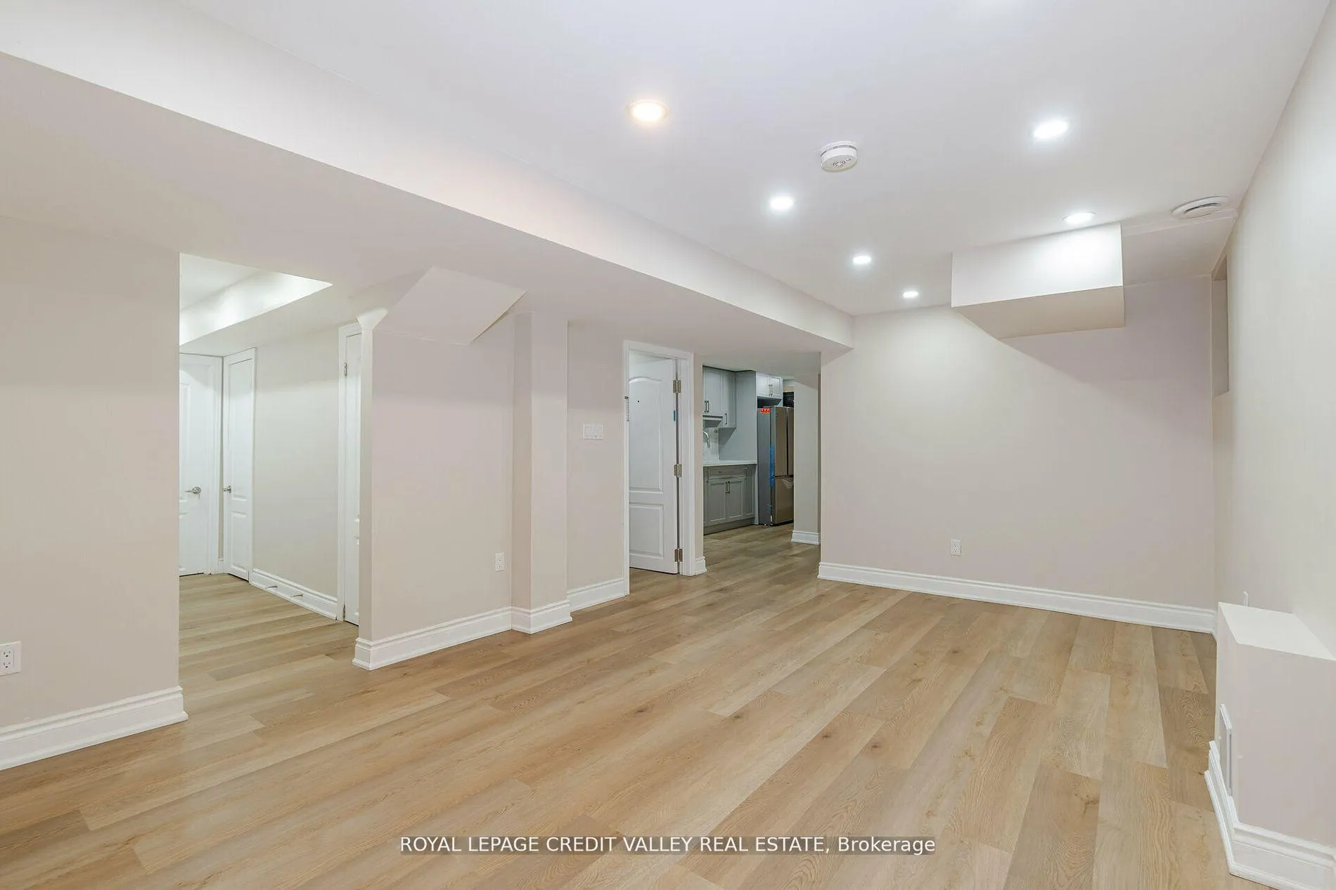 Photo 14 of 18 Trailhead Crescent, Brampton, Sandringham-Wellington — HOMEH