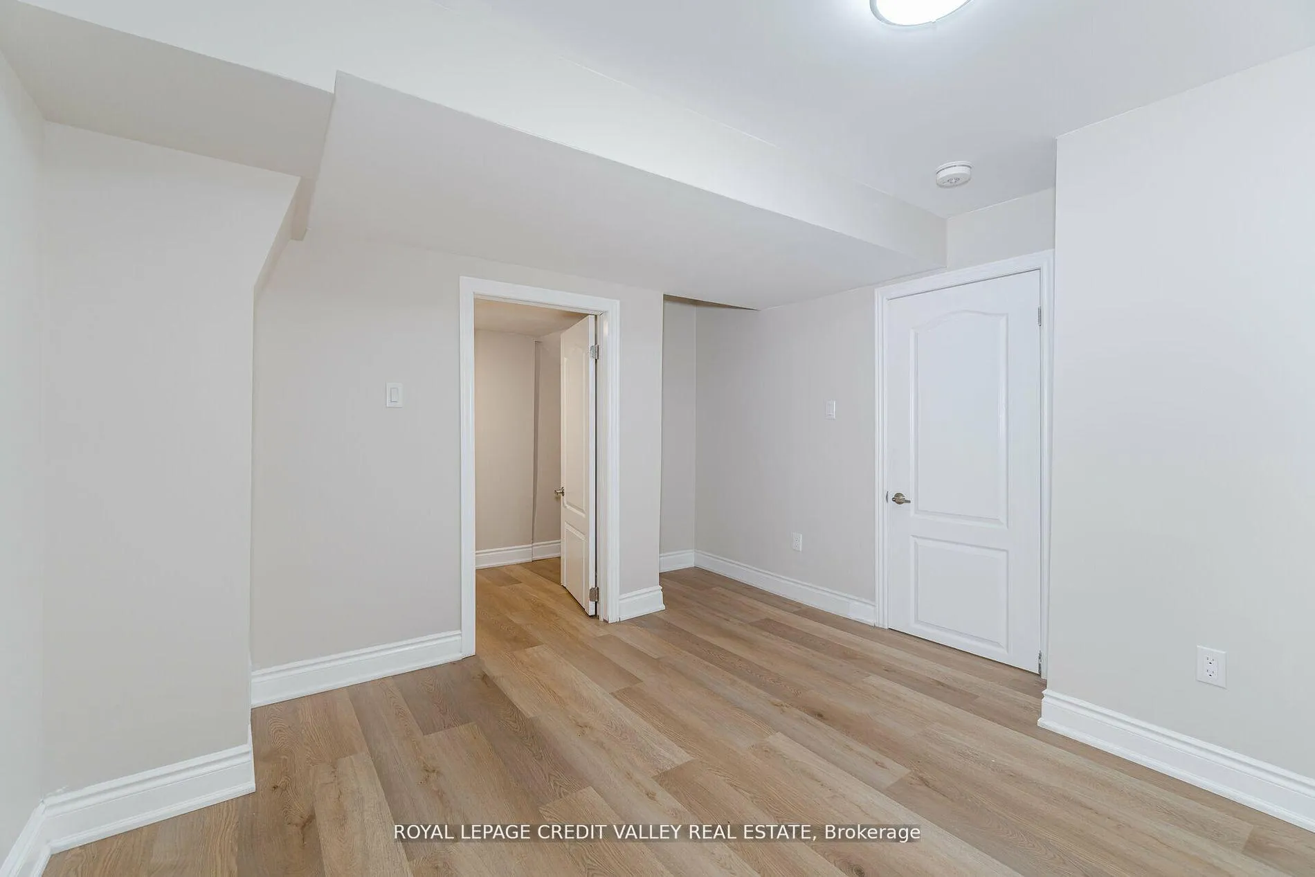 Photo 19 of 18 Trailhead Crescent, Brampton, Sandringham-Wellington — HOMEH