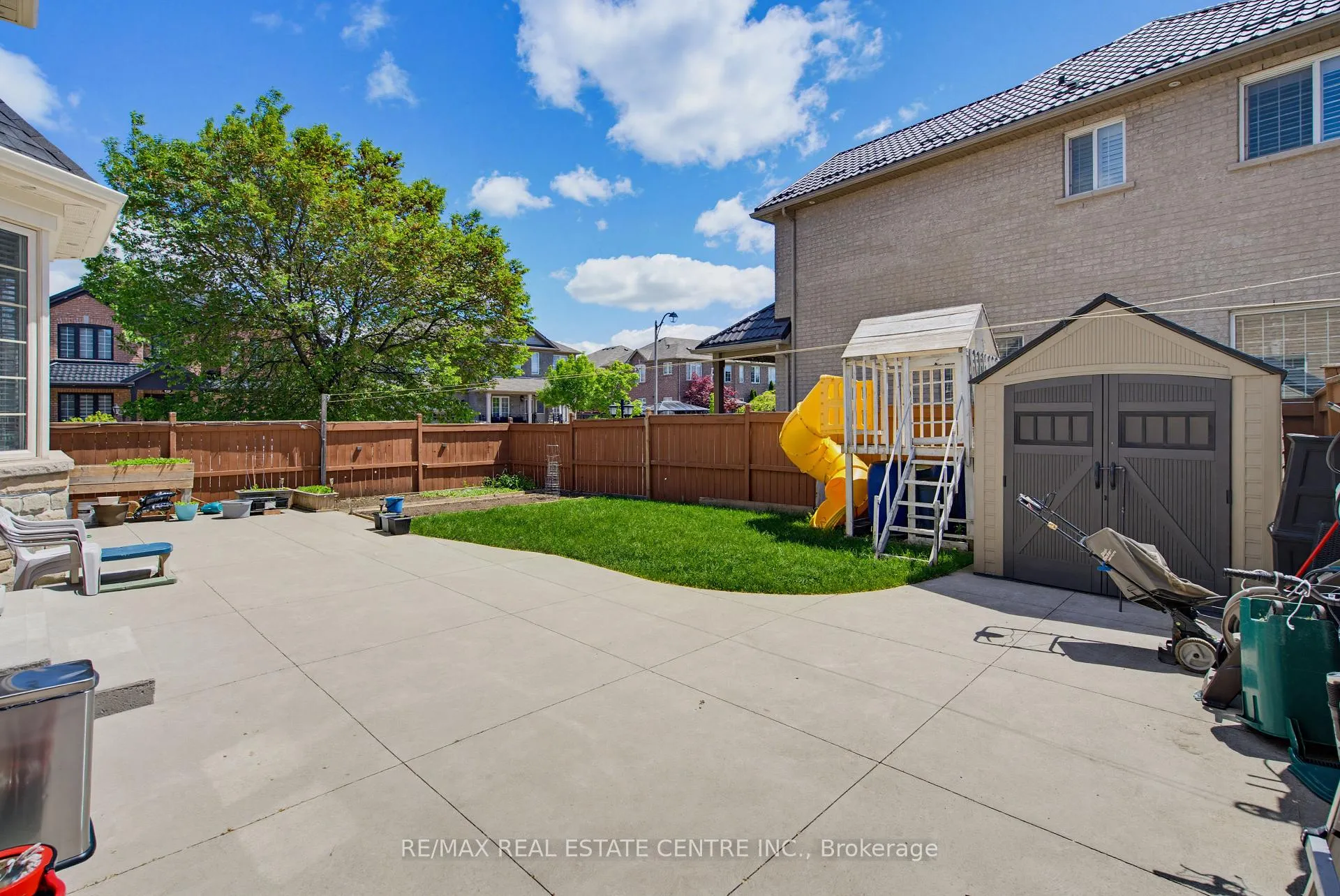 Photo 39 of 7 Resserville Street, Brampton, Sandringham-Wellington — HOMEH