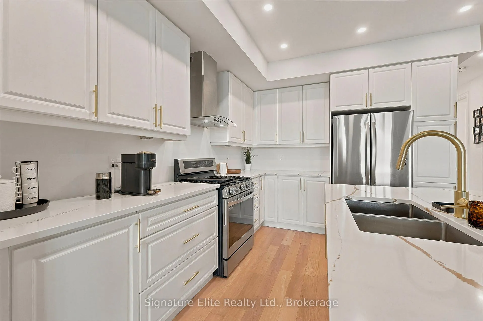 Photo 10 of 12 Kiernan Crescent N, New Tecumseth, Alliston — HOMEH