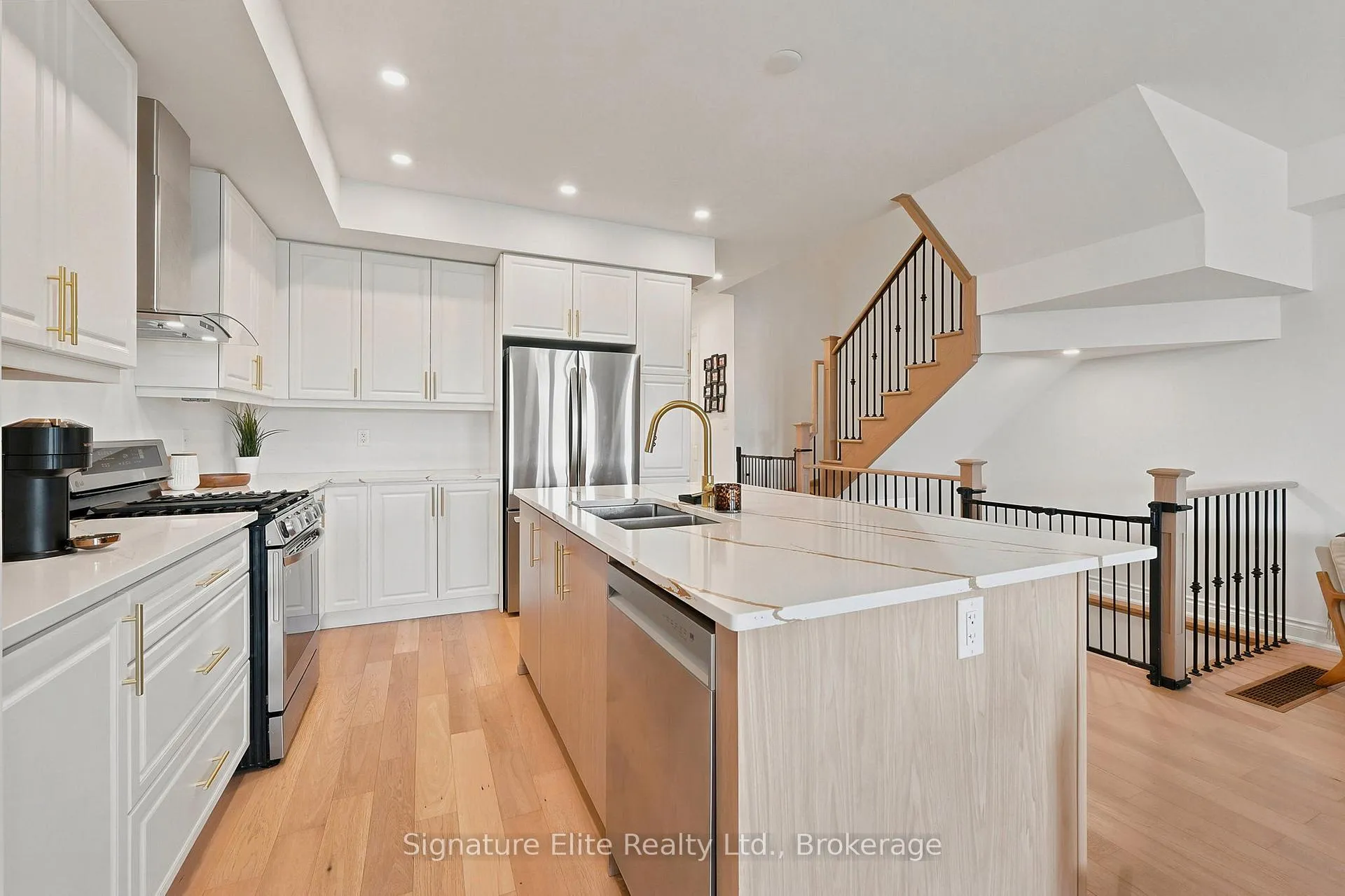 Photo 11 of 12 Kiernan Crescent N, New Tecumseth, Alliston — HOMEH