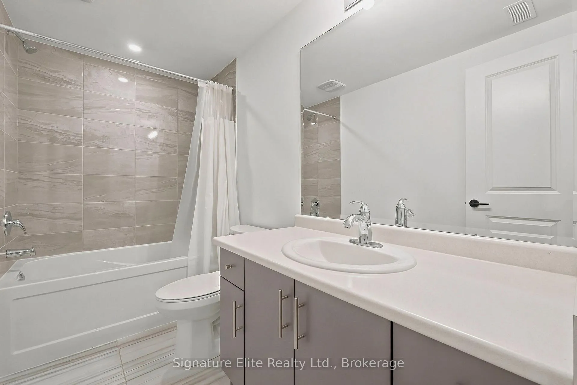 Photo 34 of 12 Kiernan Crescent N, New Tecumseth, Alliston — HOMEH