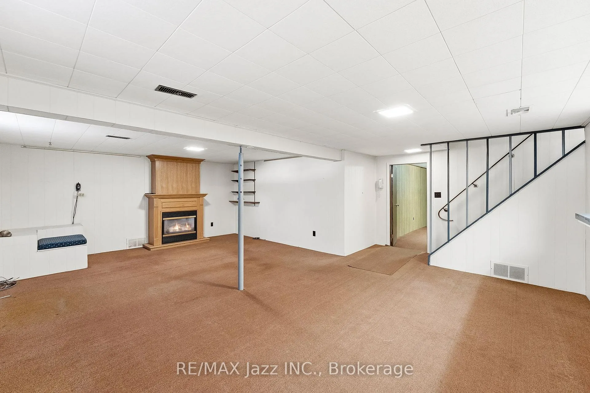Photo 28 of 11 Lynwood Avenue, Clarington, Courtice — HOMEH