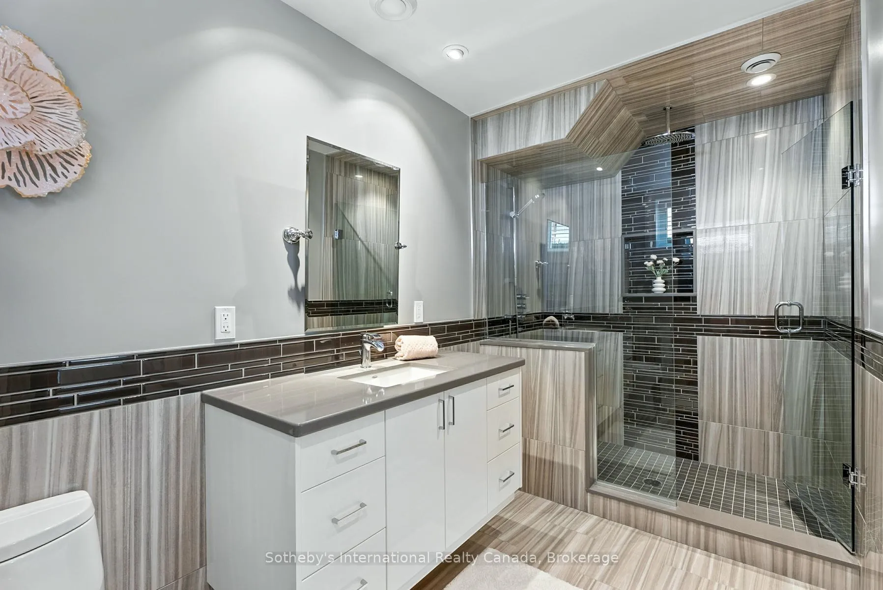 Photo 30 of 153 Creighton Street S, Ramara, Atherley — HOMEH