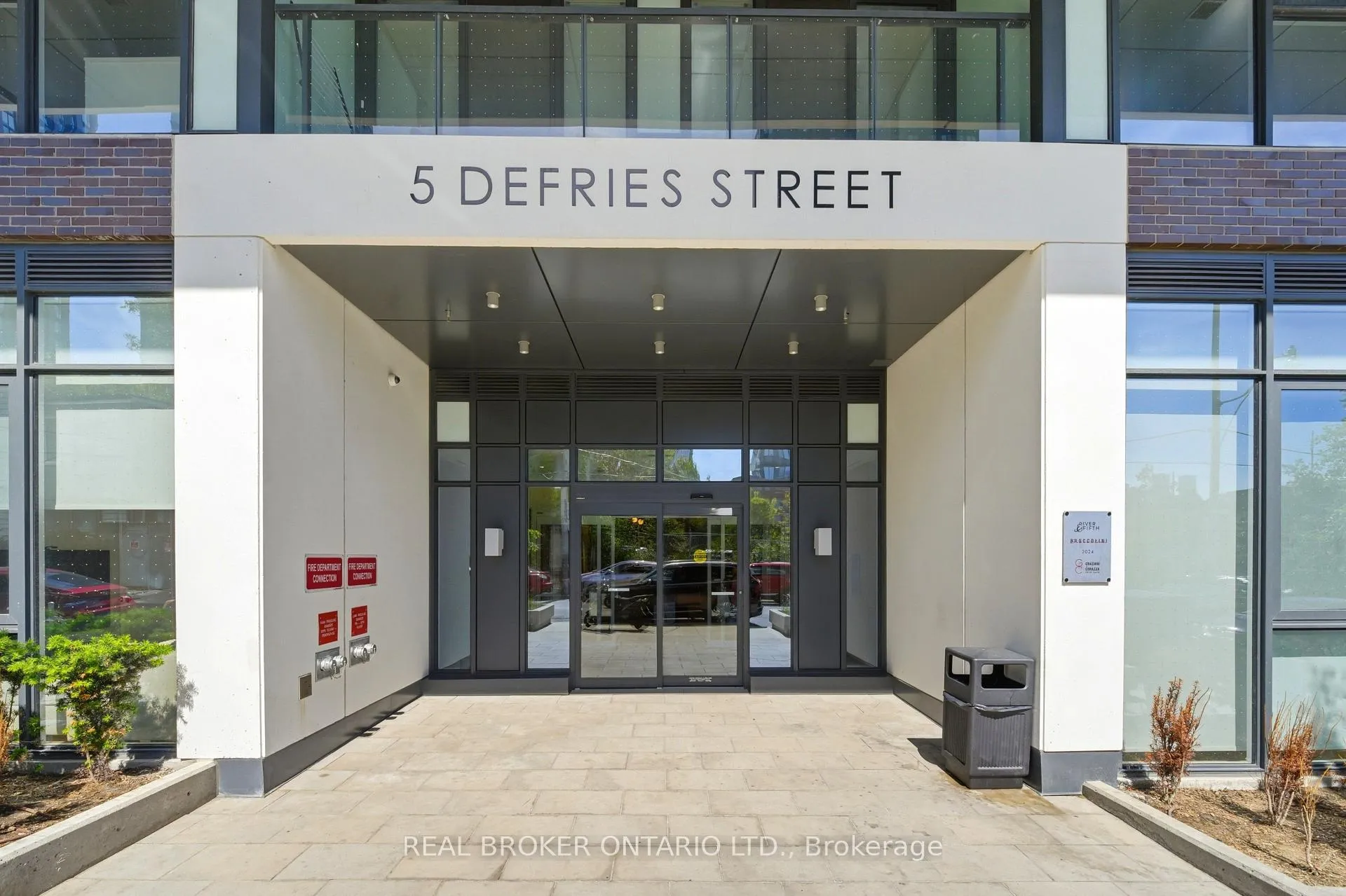 Photo 3 of Unit 1103, 5 Defries Street, Toronto, Regent Park — HOMEH