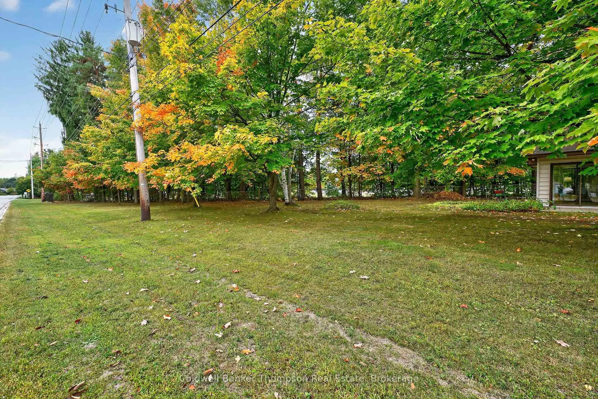 Photo 3 of 315 Muskoka Beach Road, Gravenhurst, Muskoka (S) — HOMEH