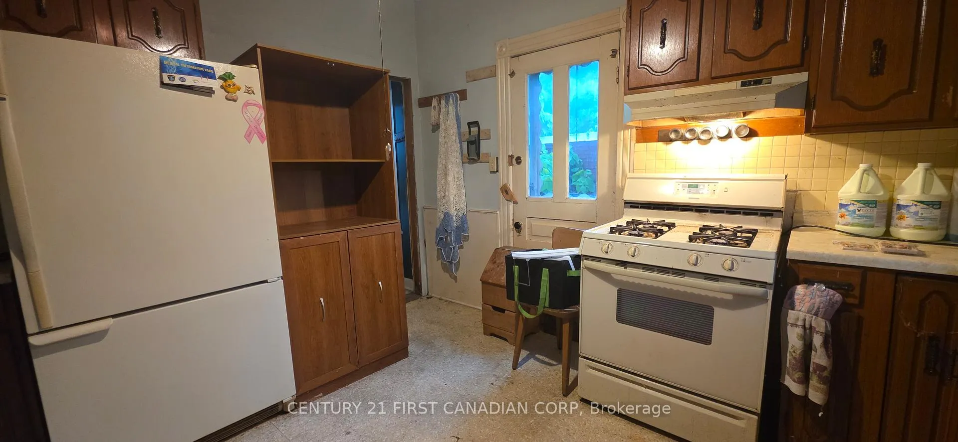 Photo 30 of 33 Horton Street, St. Thomas — HOMEH