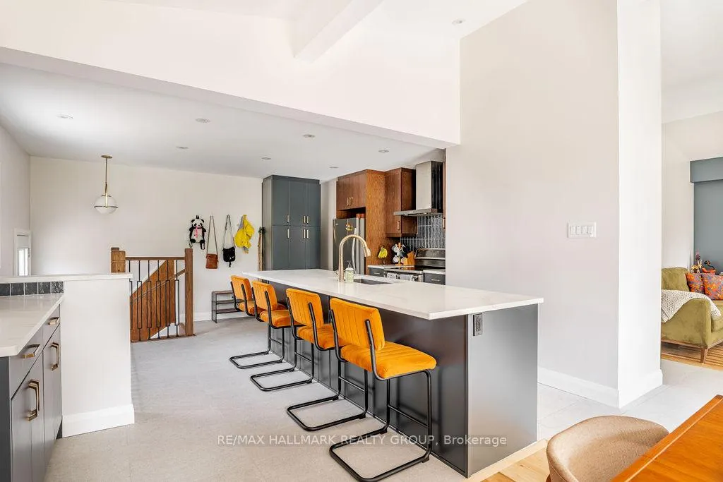 Photo 11 of 199 Lennox Park Avenue, Ottawa, Riverview Park — HOMEH