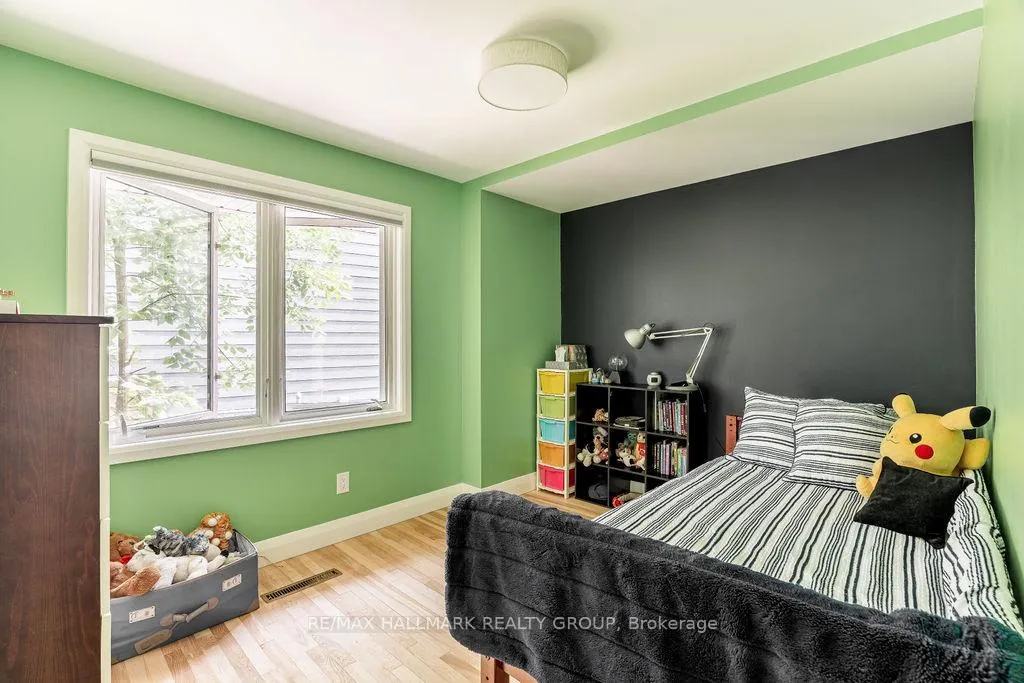 Photo 26 of 199 Lennox Park Avenue, Ottawa, Riverview Park — HOMEH