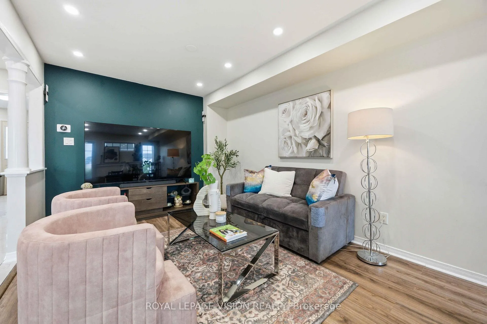 Photo 7 of 9 Windle Drive, Ajax, Central West — HOMEH