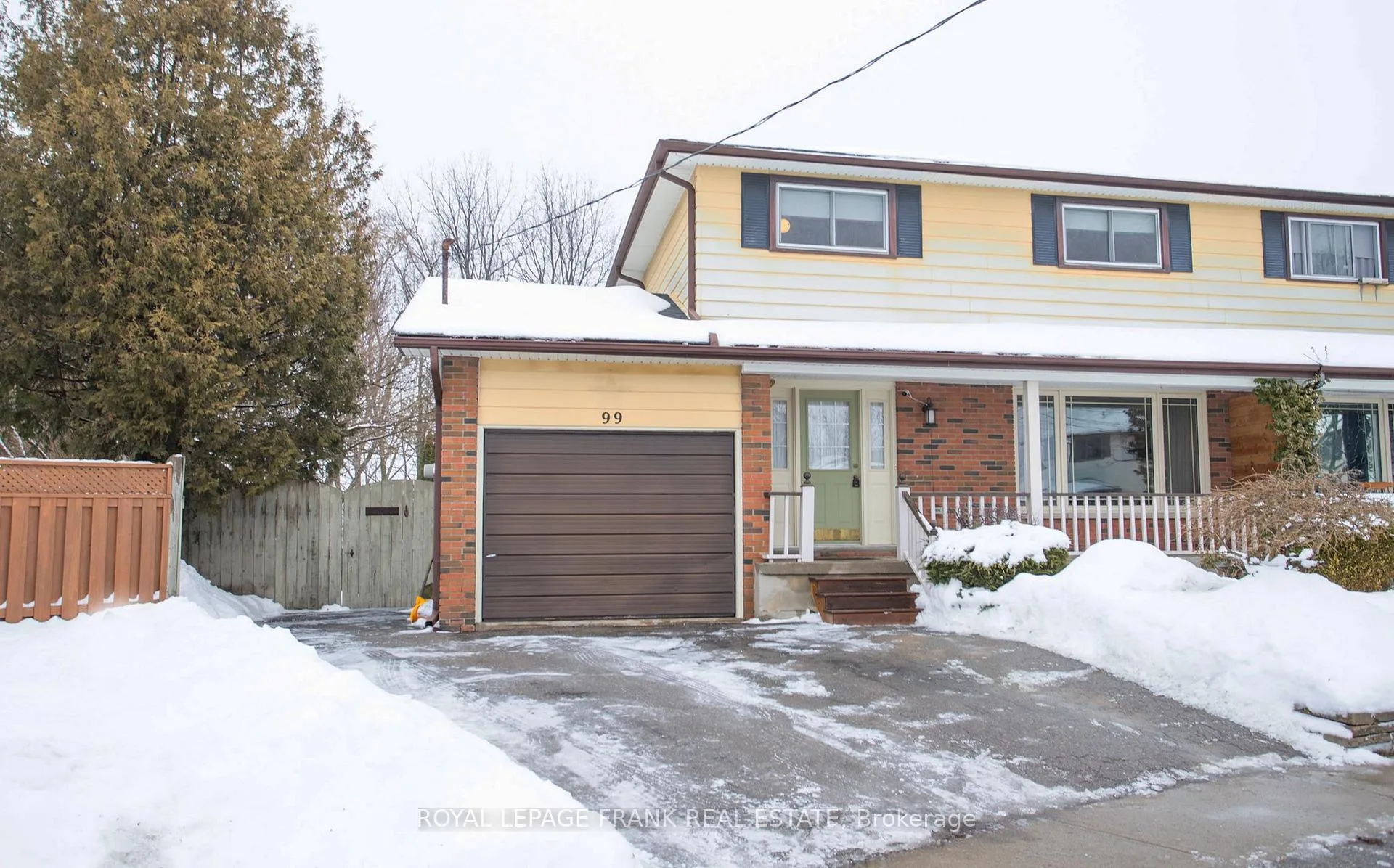 Photo 2 of 99 Little Avenue, Clarington, Bowmanville — HOMEH