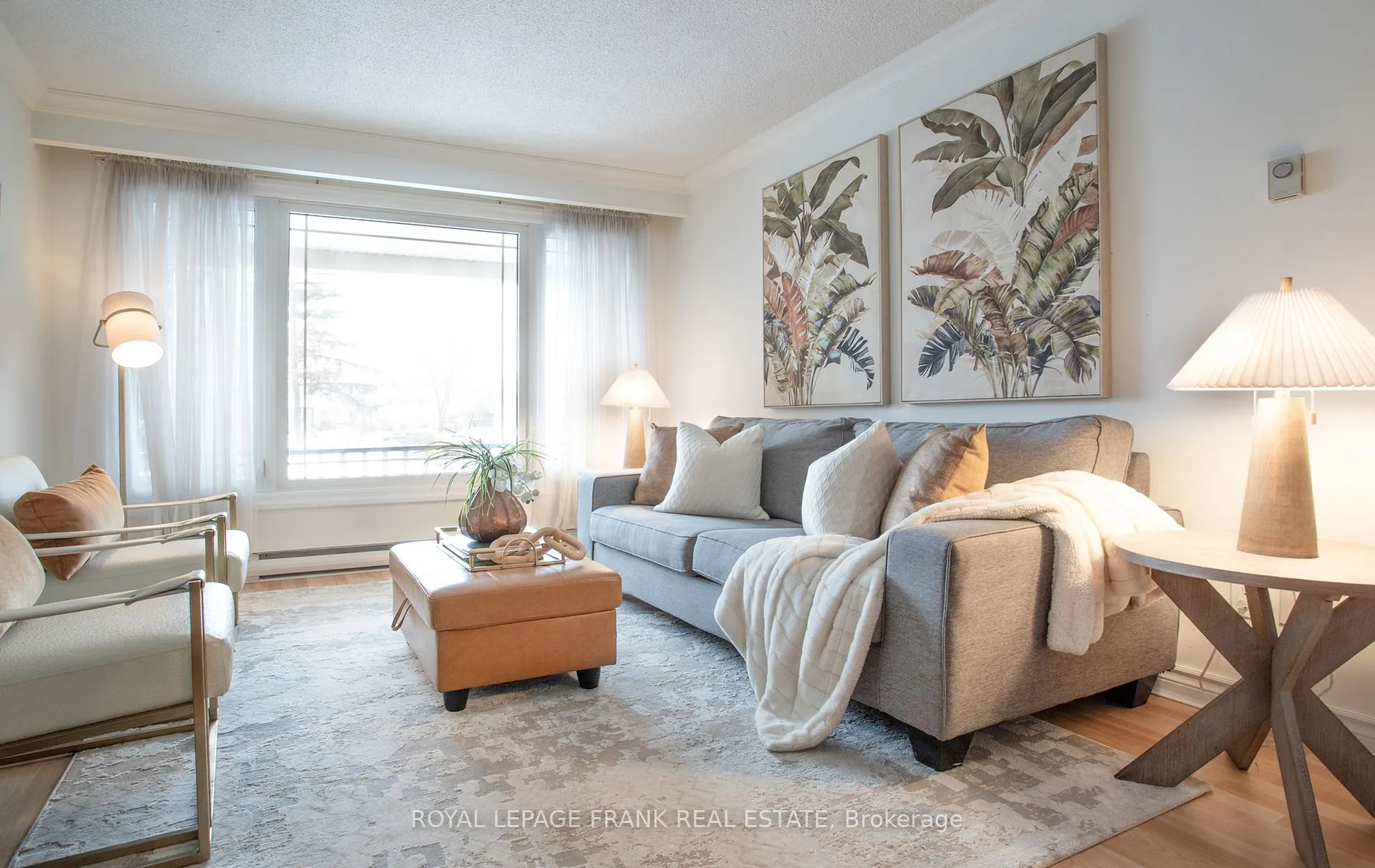 Photo 14 of 99 Little Avenue, Clarington, Bowmanville — HOMEH