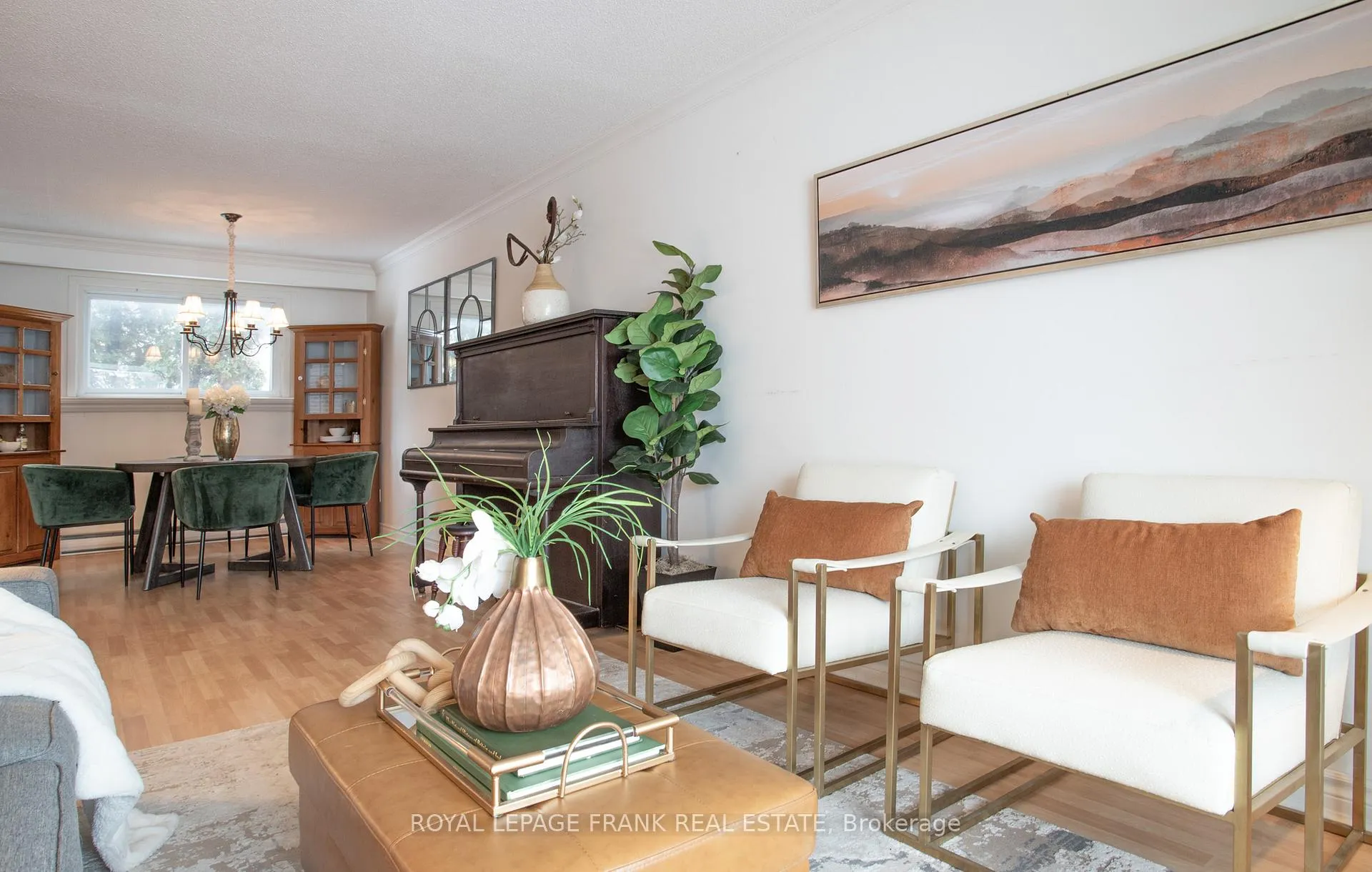 Photo 15 of 99 Little Avenue, Clarington, Bowmanville — HOMEH