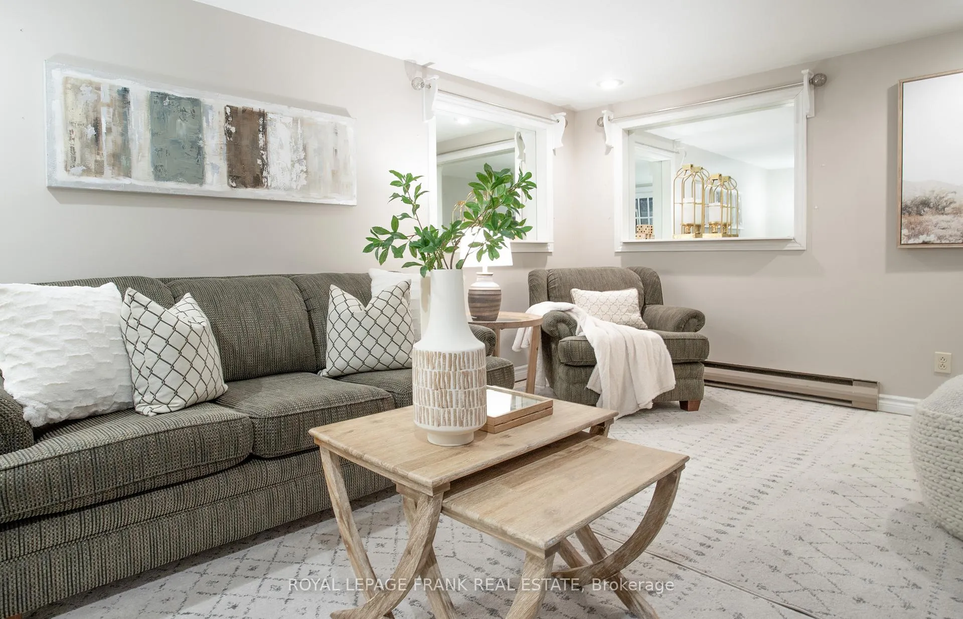 Photo 32 of 99 Little Avenue, Clarington, Bowmanville — HOMEH