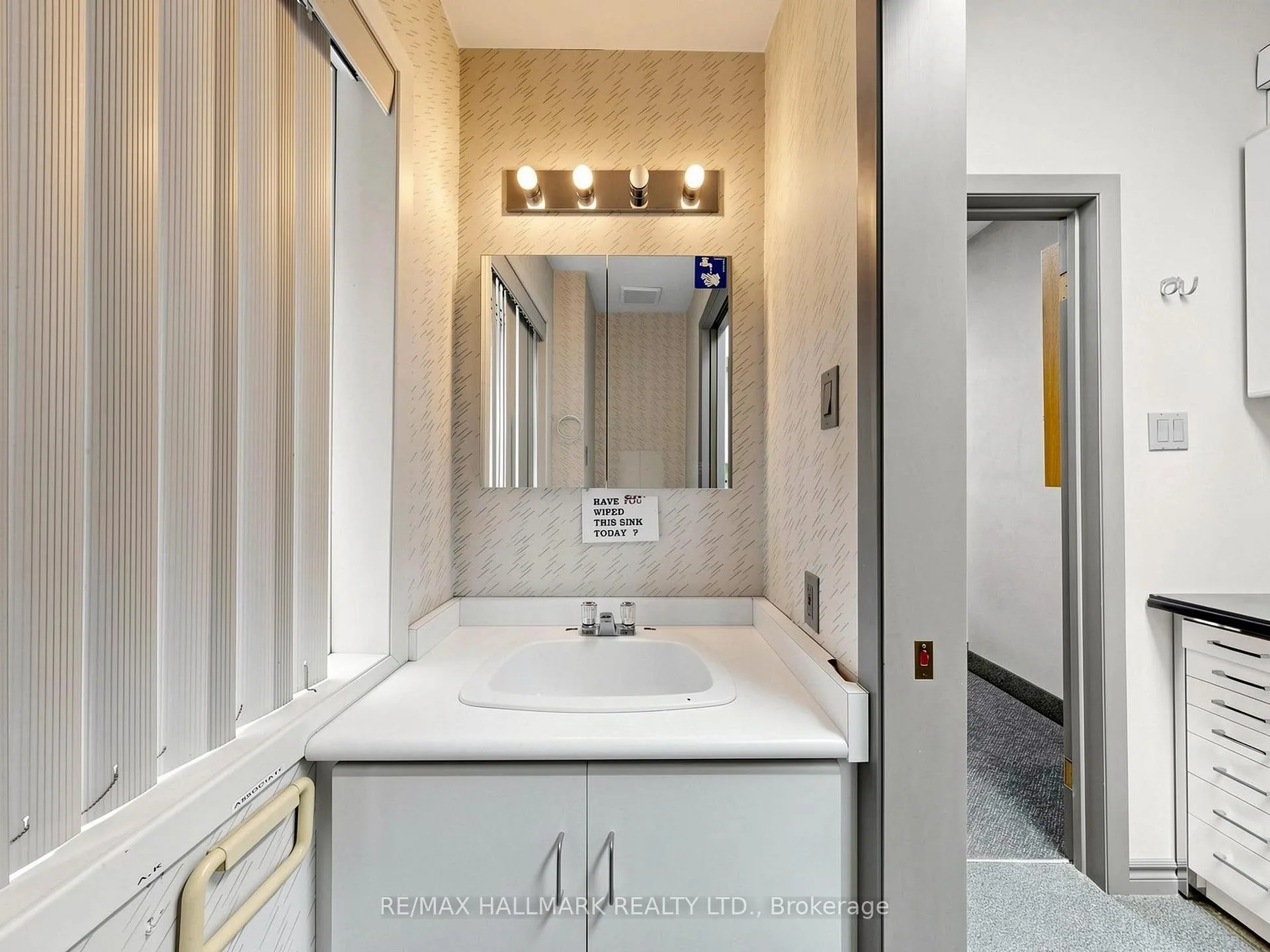 Photo 41 of 458 Markham Street, Toronto, Palmerston-Little Italy — HOMEH